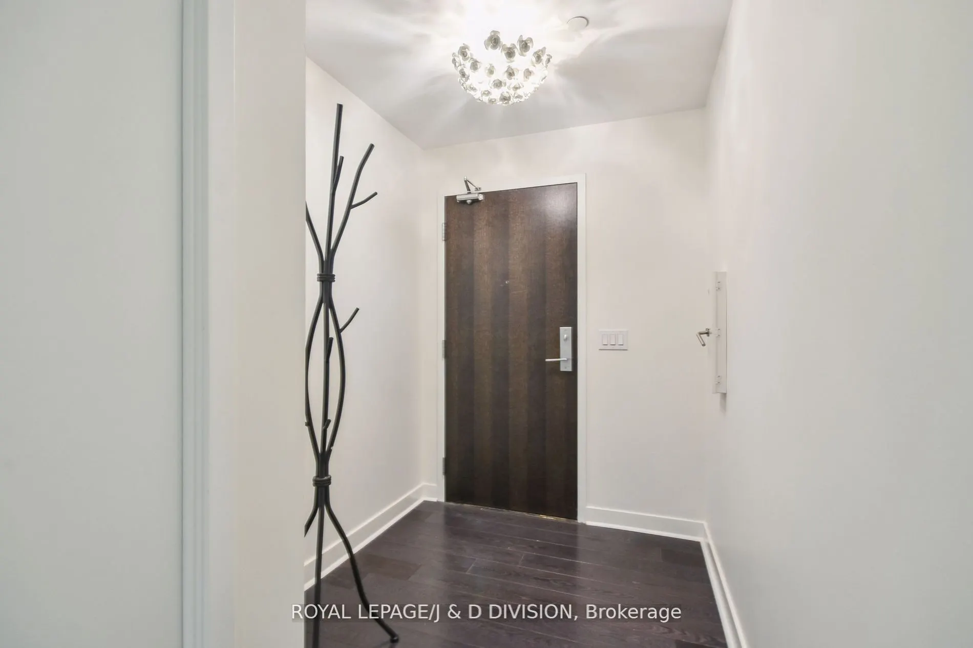 156 Portland Street, #421