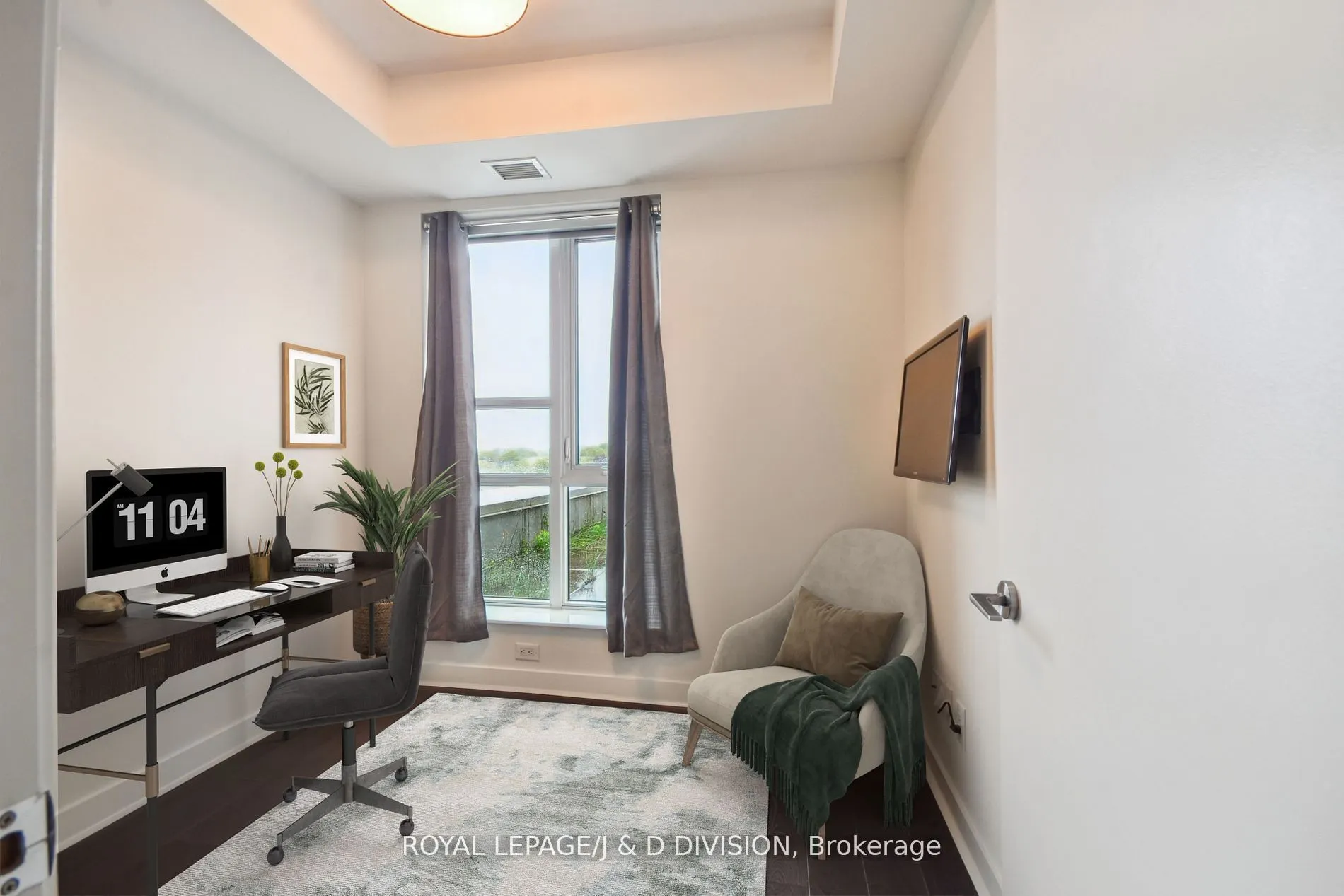 156 Portland Street, #421