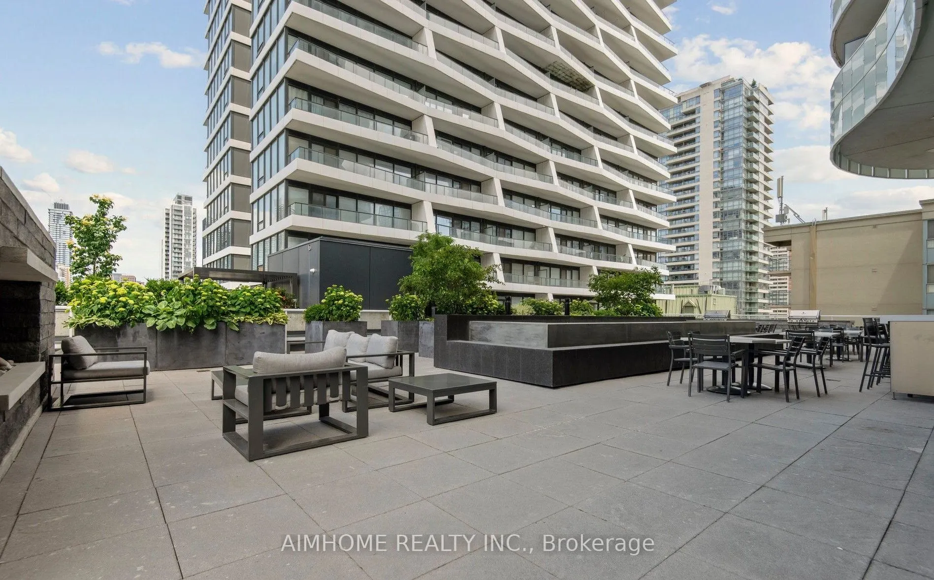 403 Church Street, #3712