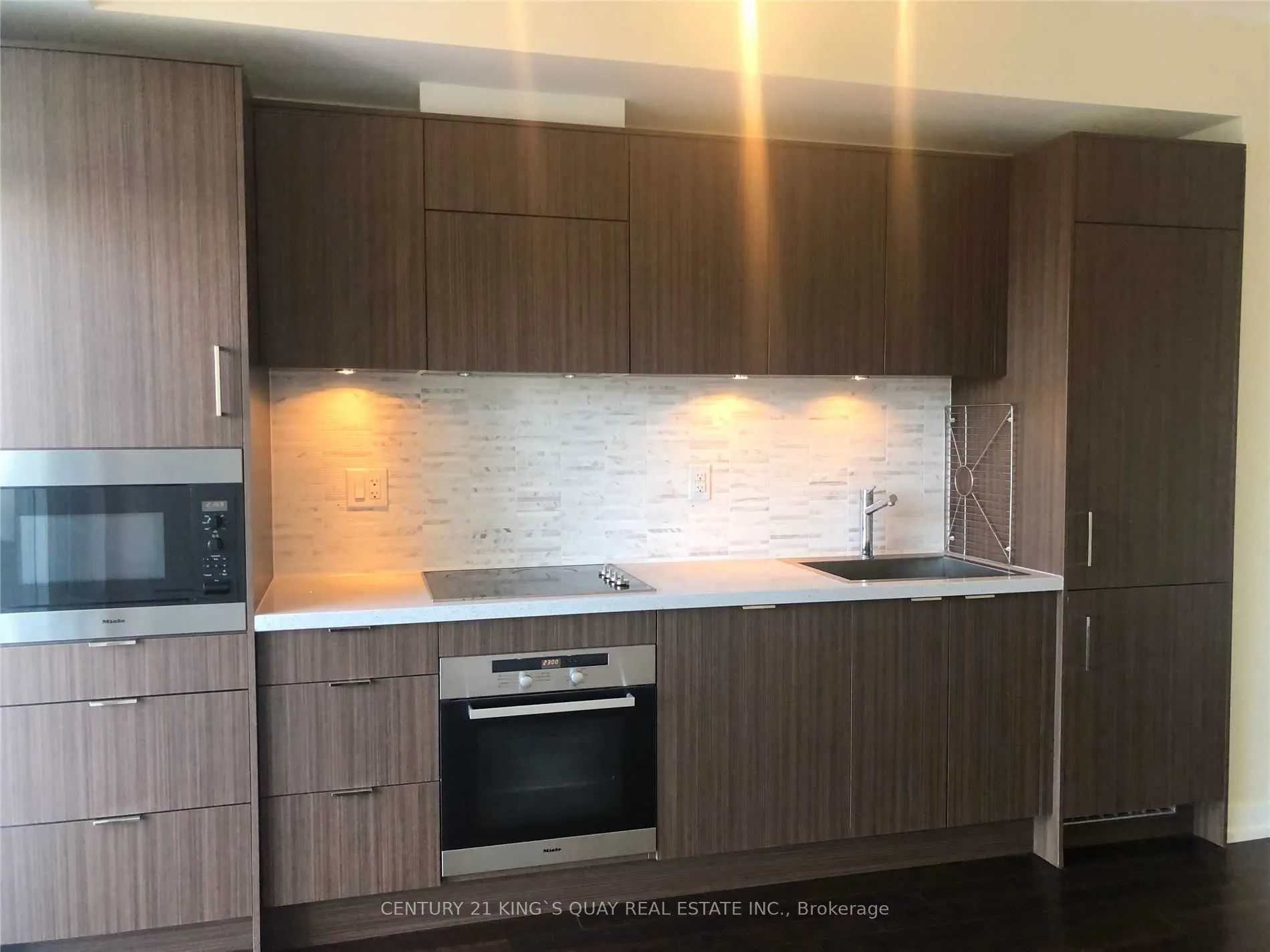 21 Widmer Street, #3603