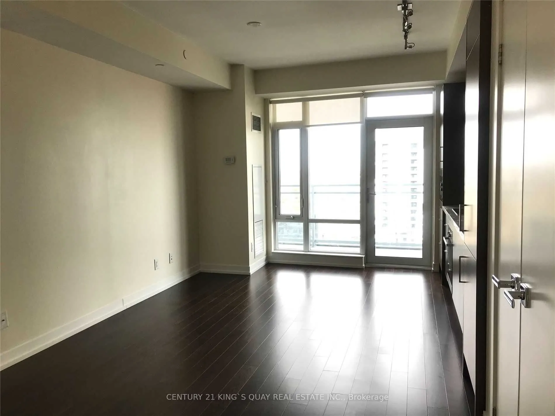 21 Widmer Street, #3603