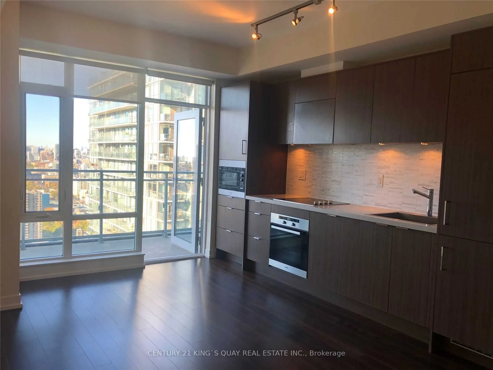 21 Widmer Street, #3603