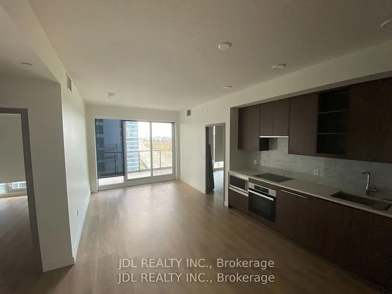 85 Mcmahon Drive, #2709