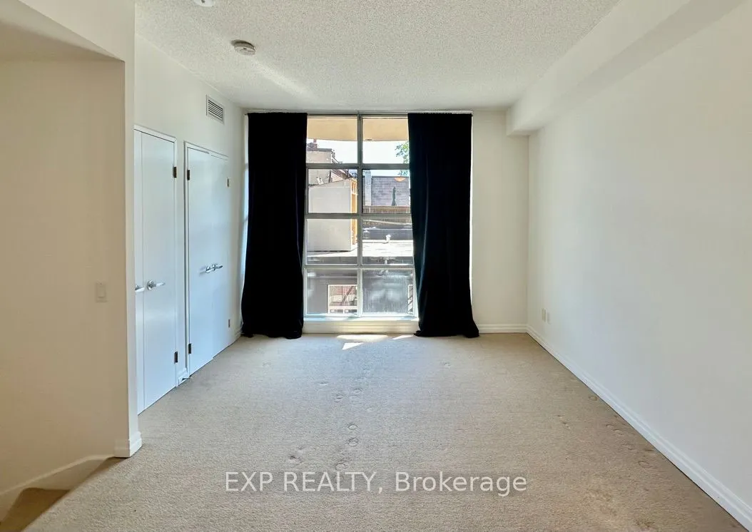901 Queen Street W, #201
