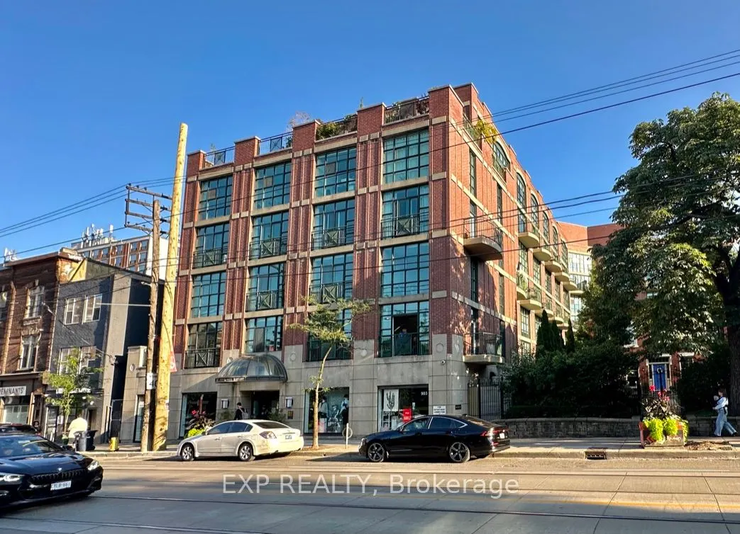 901 Queen Street W, #201