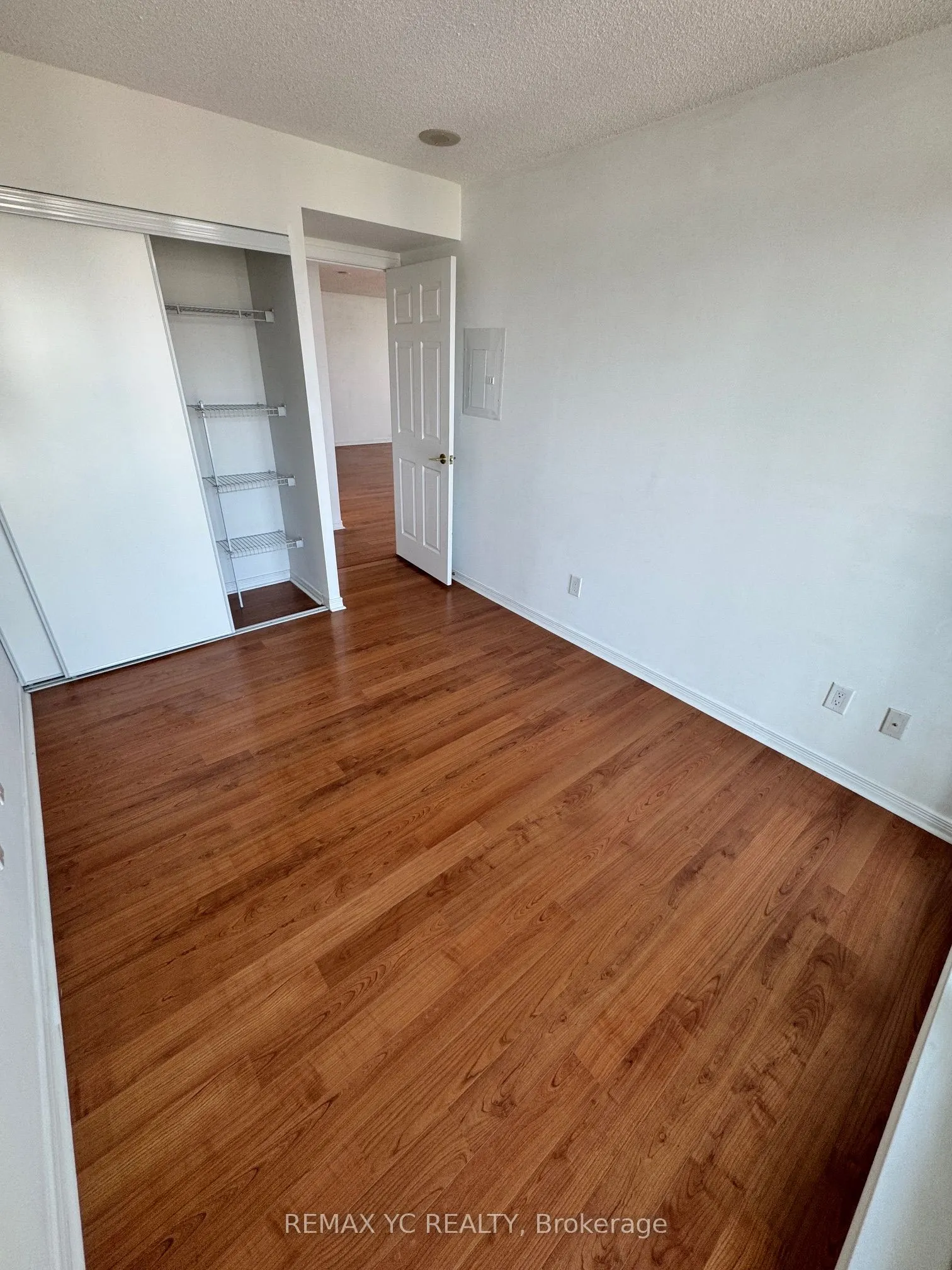 5500 Yonge Street, #2410
