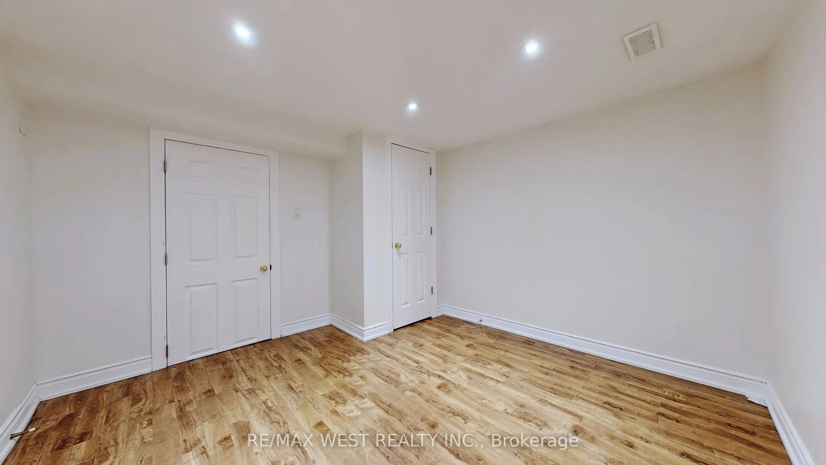 139 Ranee Avenue