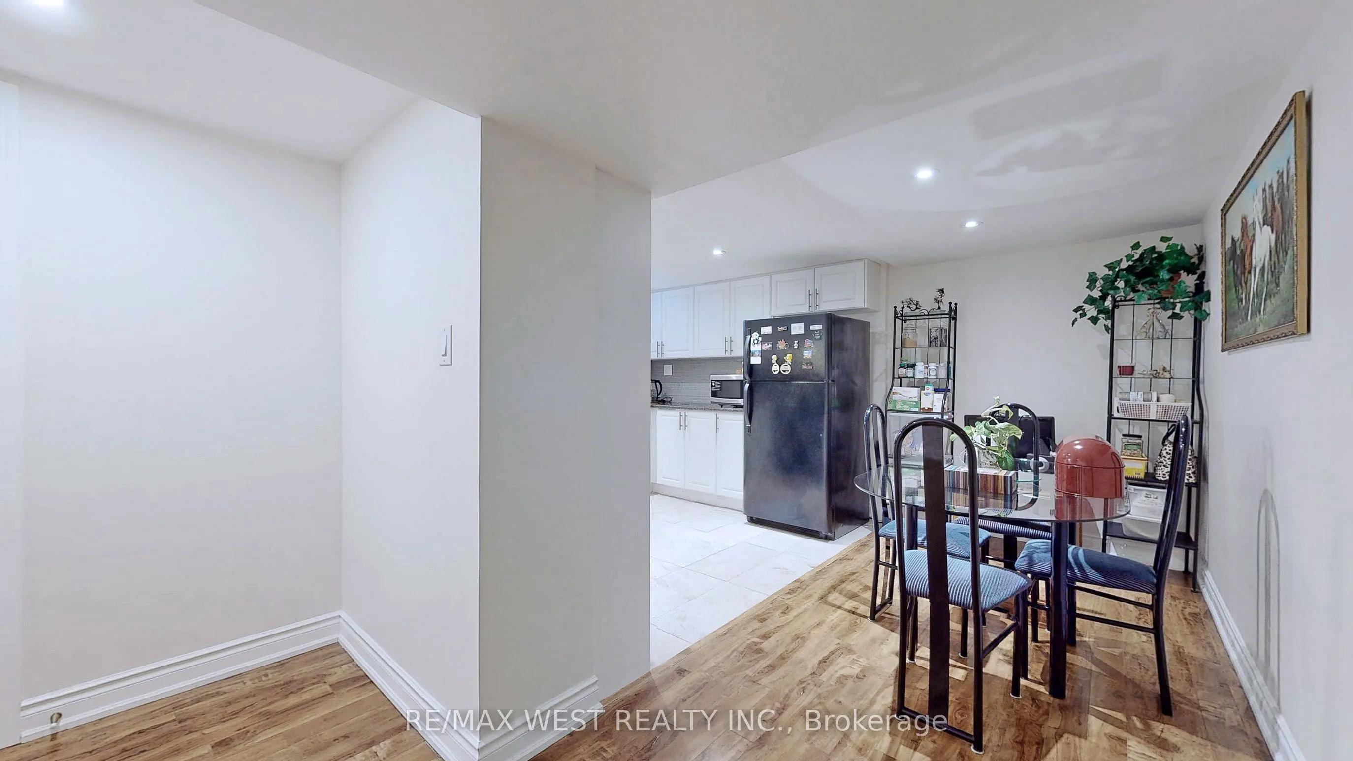 139 Ranee Avenue
