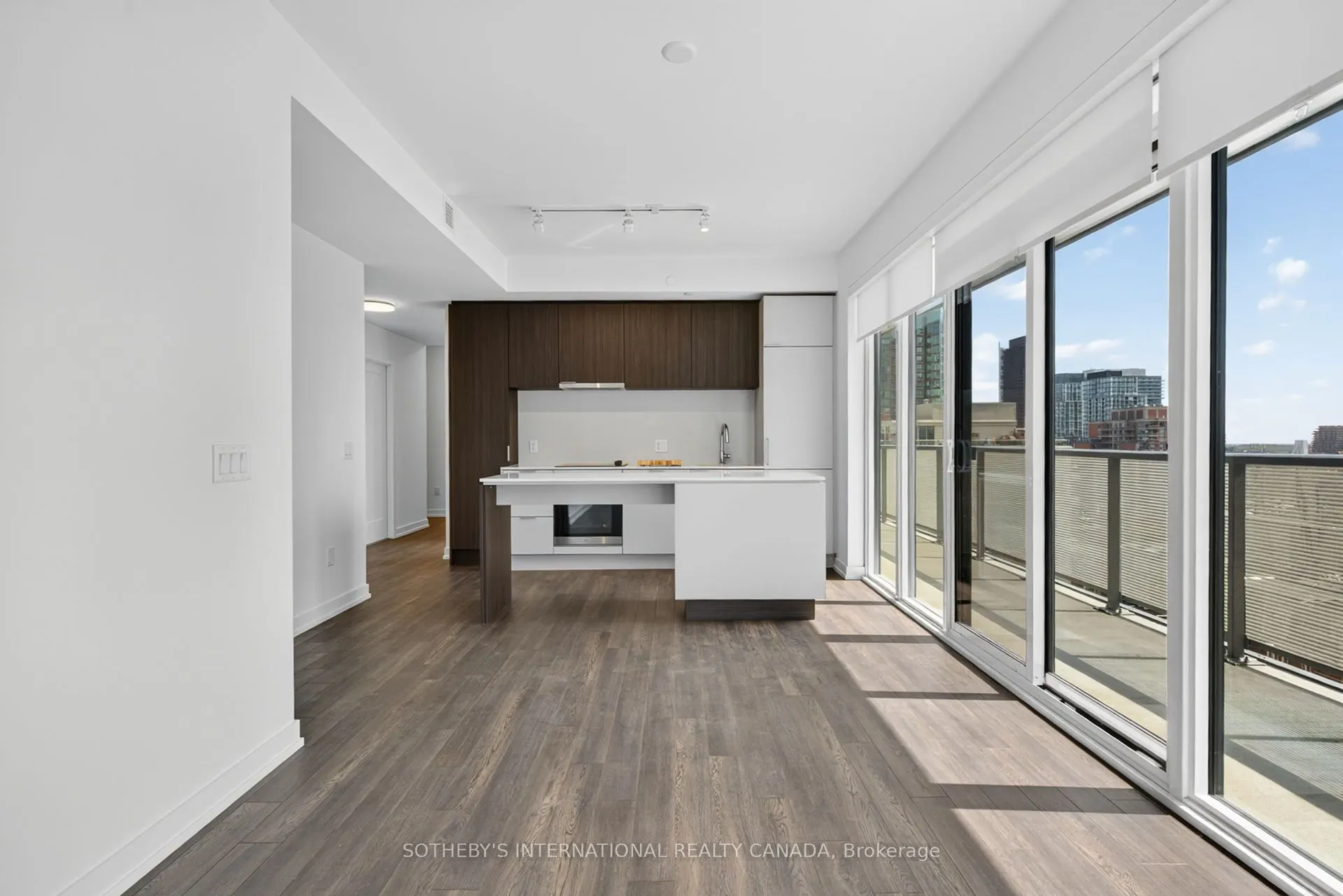 89 Church Street, #1209