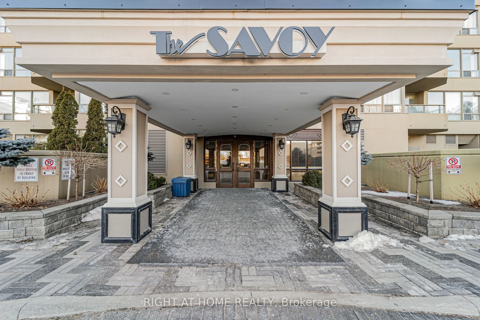 10 Torresdale Avenue, #904