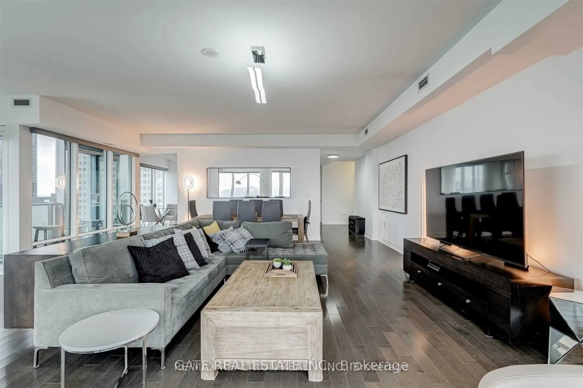 8 The Esplanade, #4602