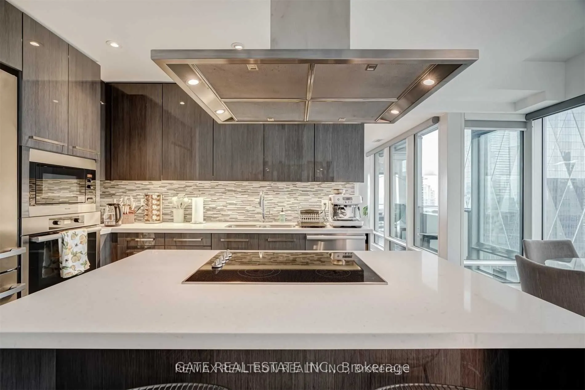 8 The Esplanade, #4602