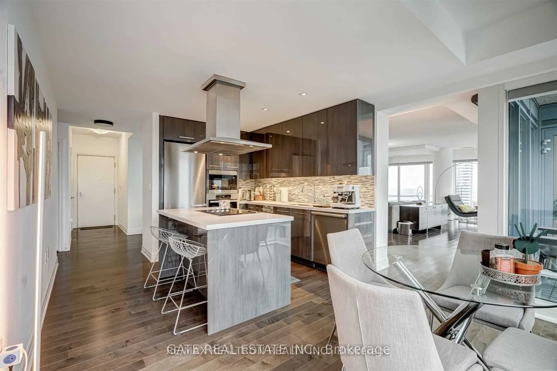 8 The Esplanade, #4602