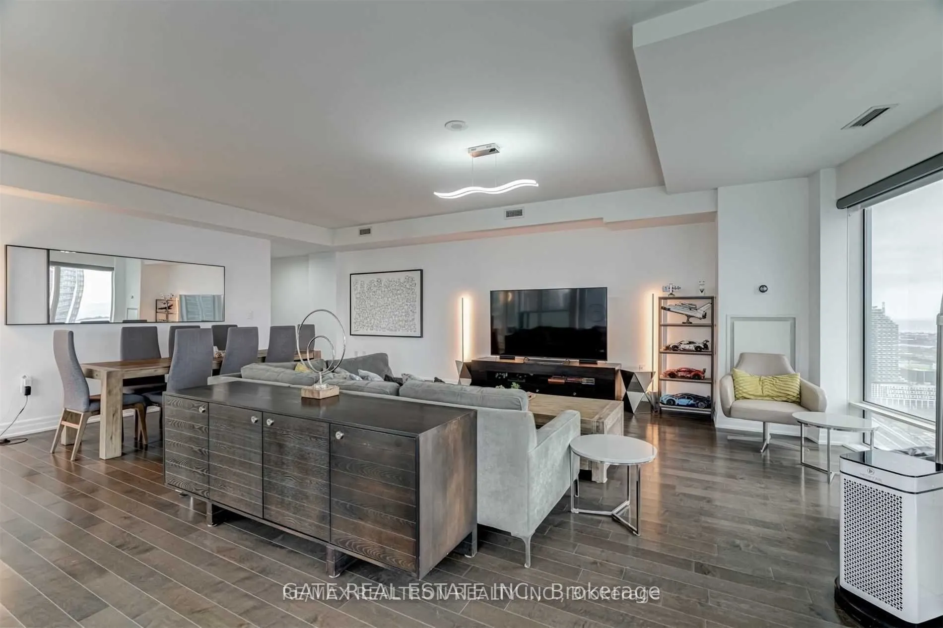 8 The Esplanade, #4602
