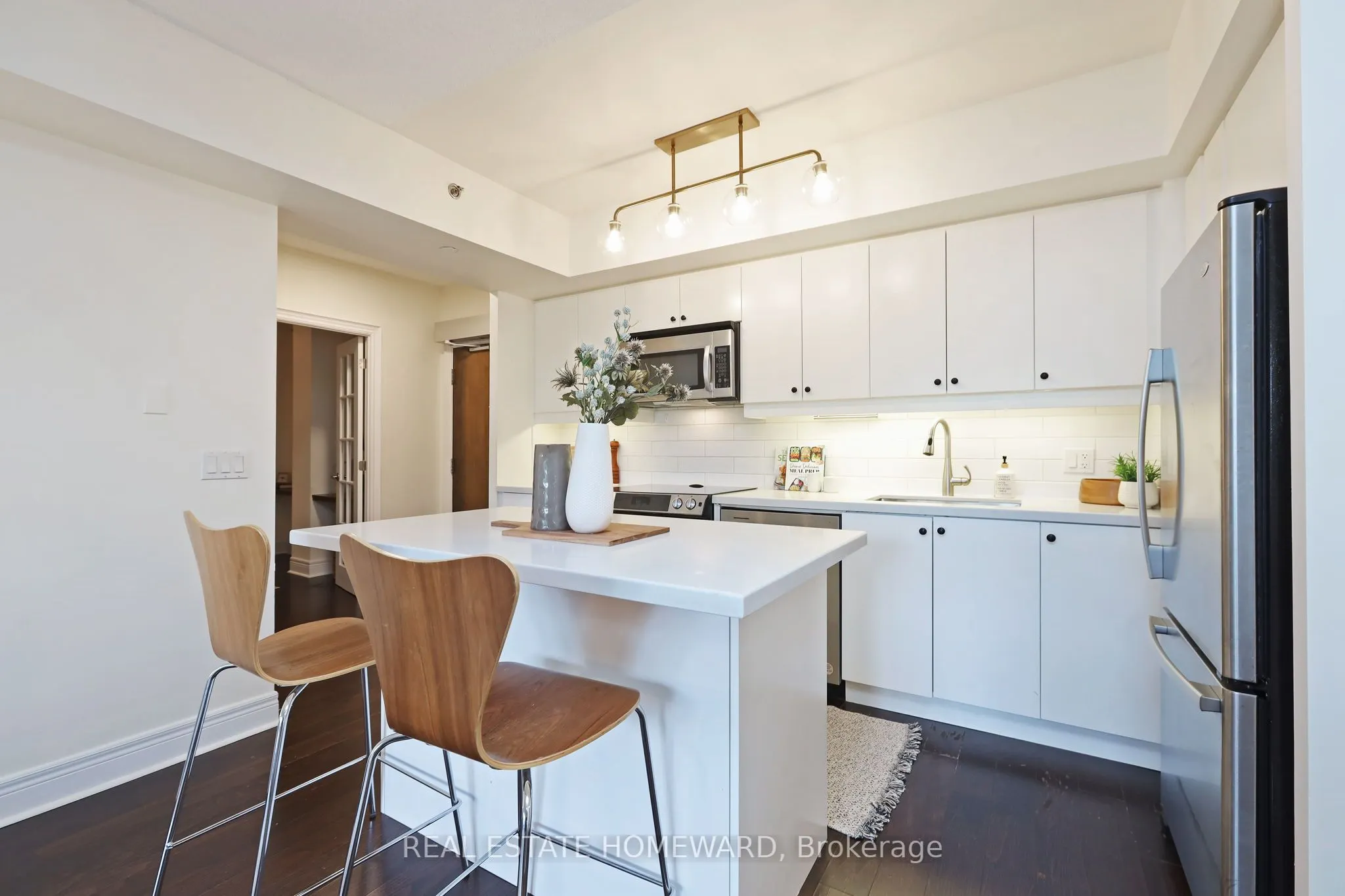 701 Sheppard Avenue W, #302
