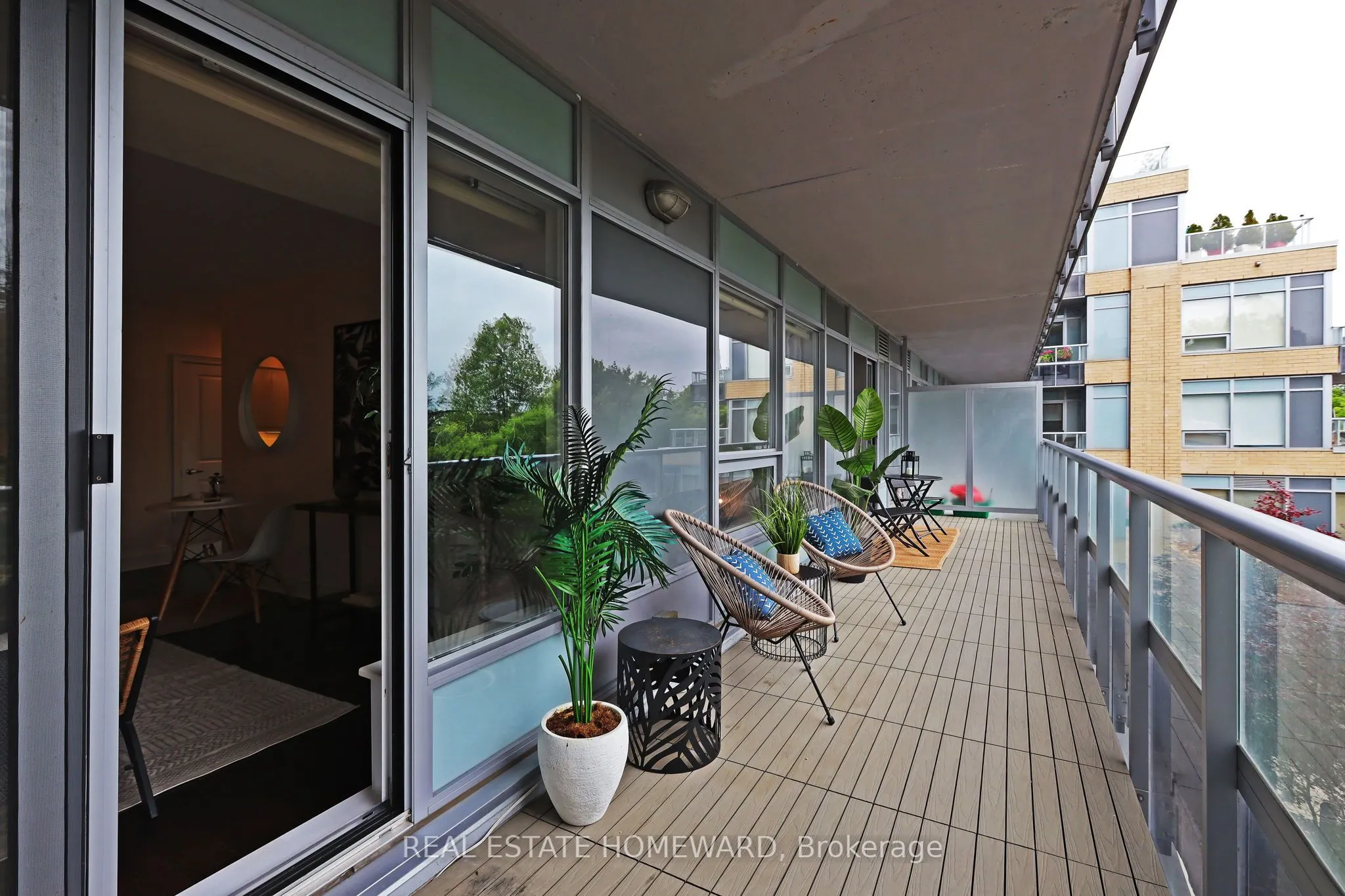 701 Sheppard Avenue W, #302