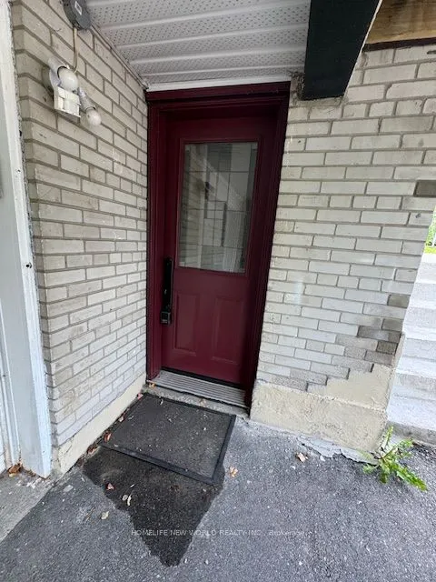 20 Castlebury Crescent