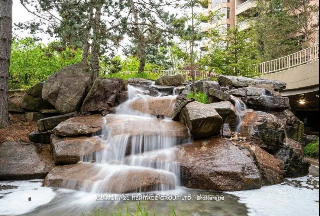 1210 Don Mills Road, #206