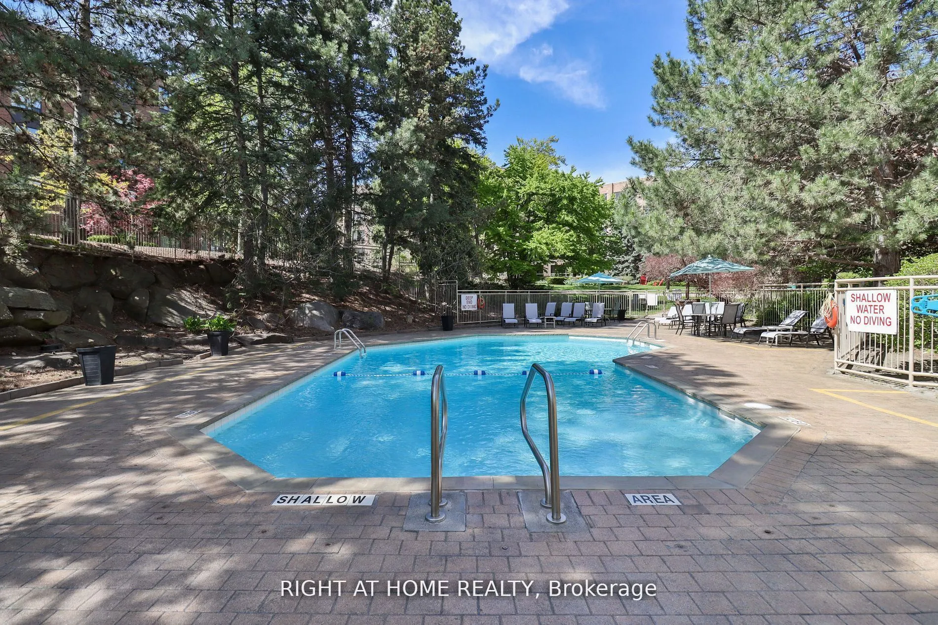 1210 Don Mills Road, #206