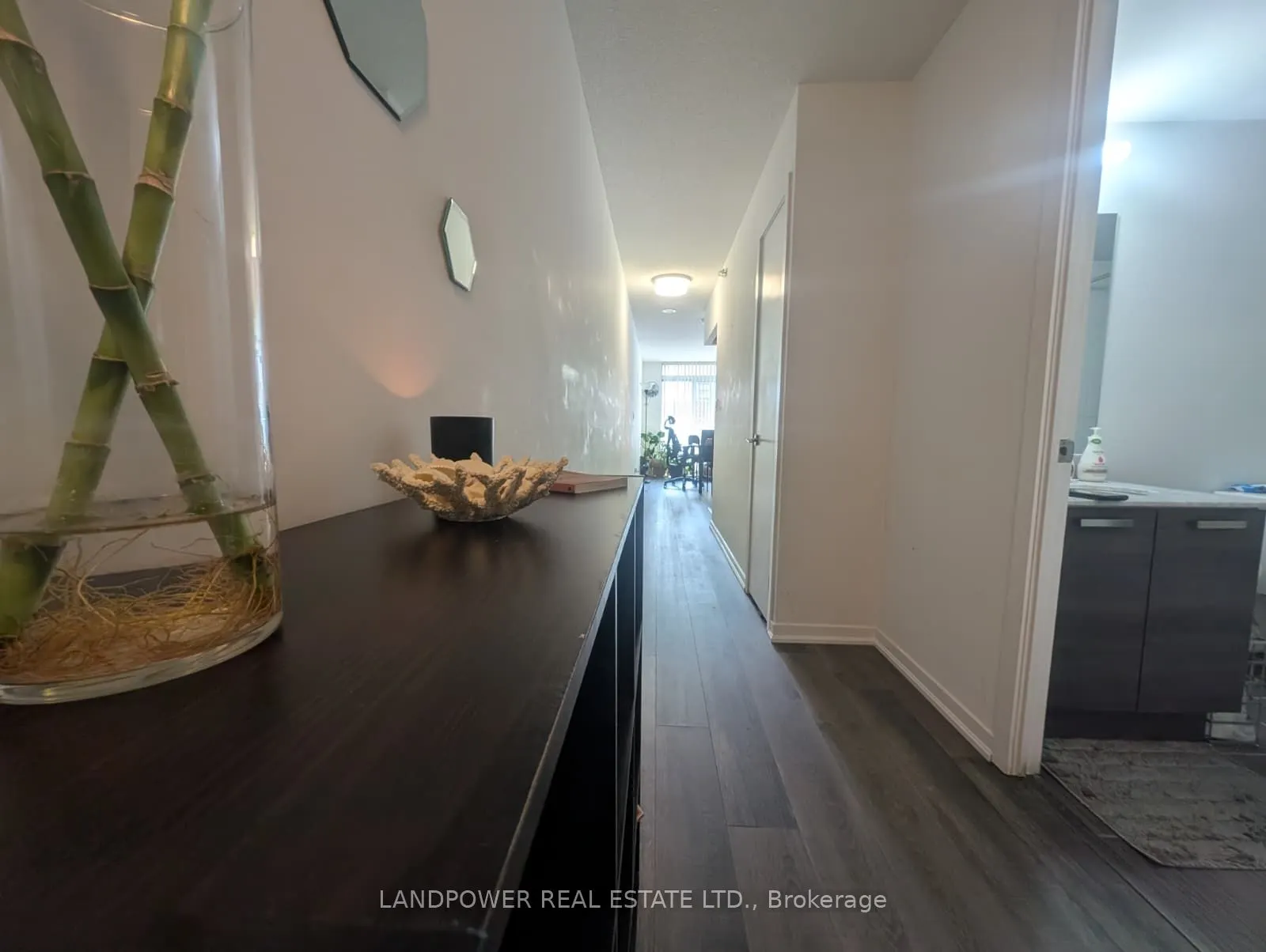 68 Abell Street, #507