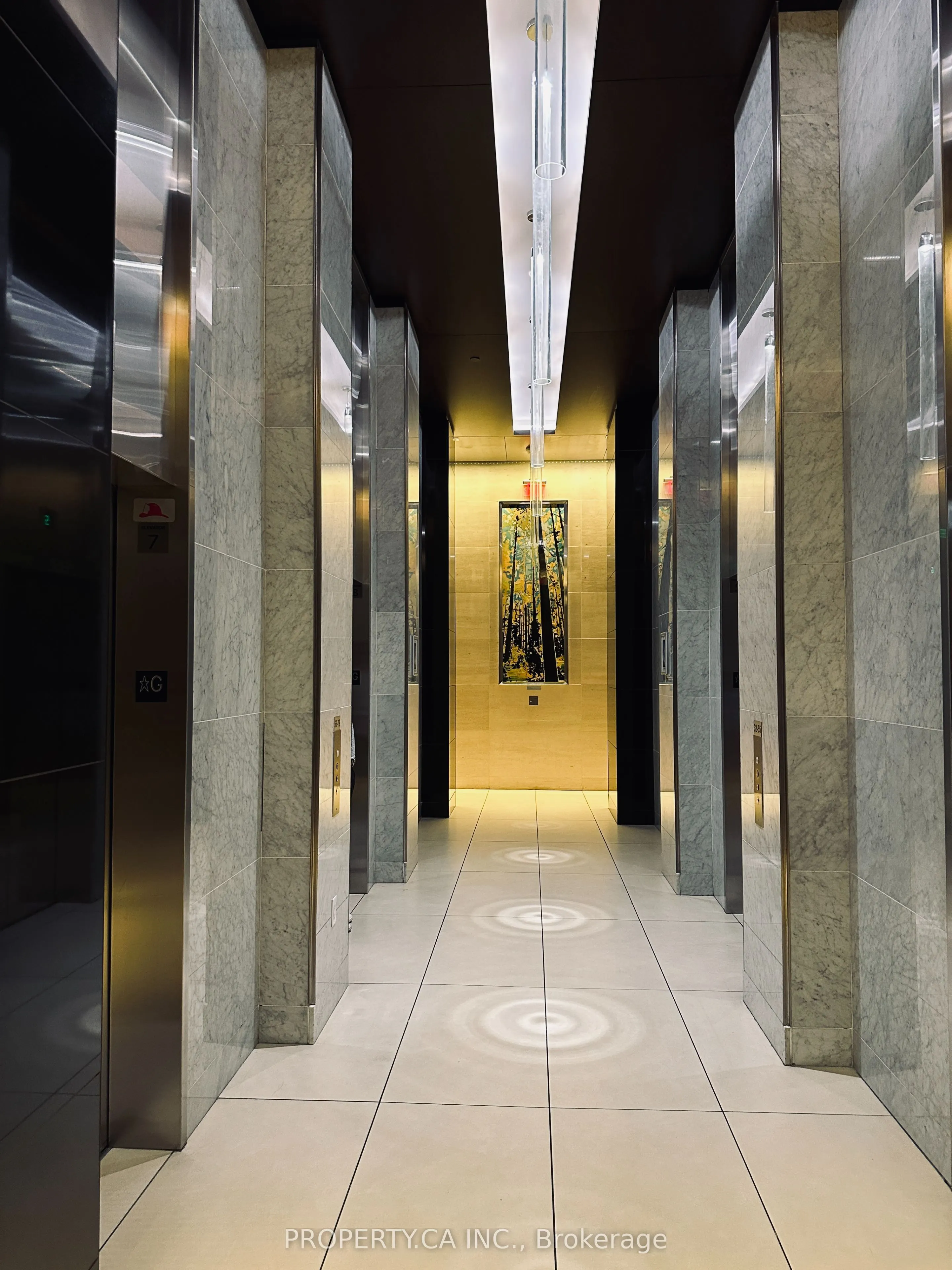 388 Yonge Street, #6302