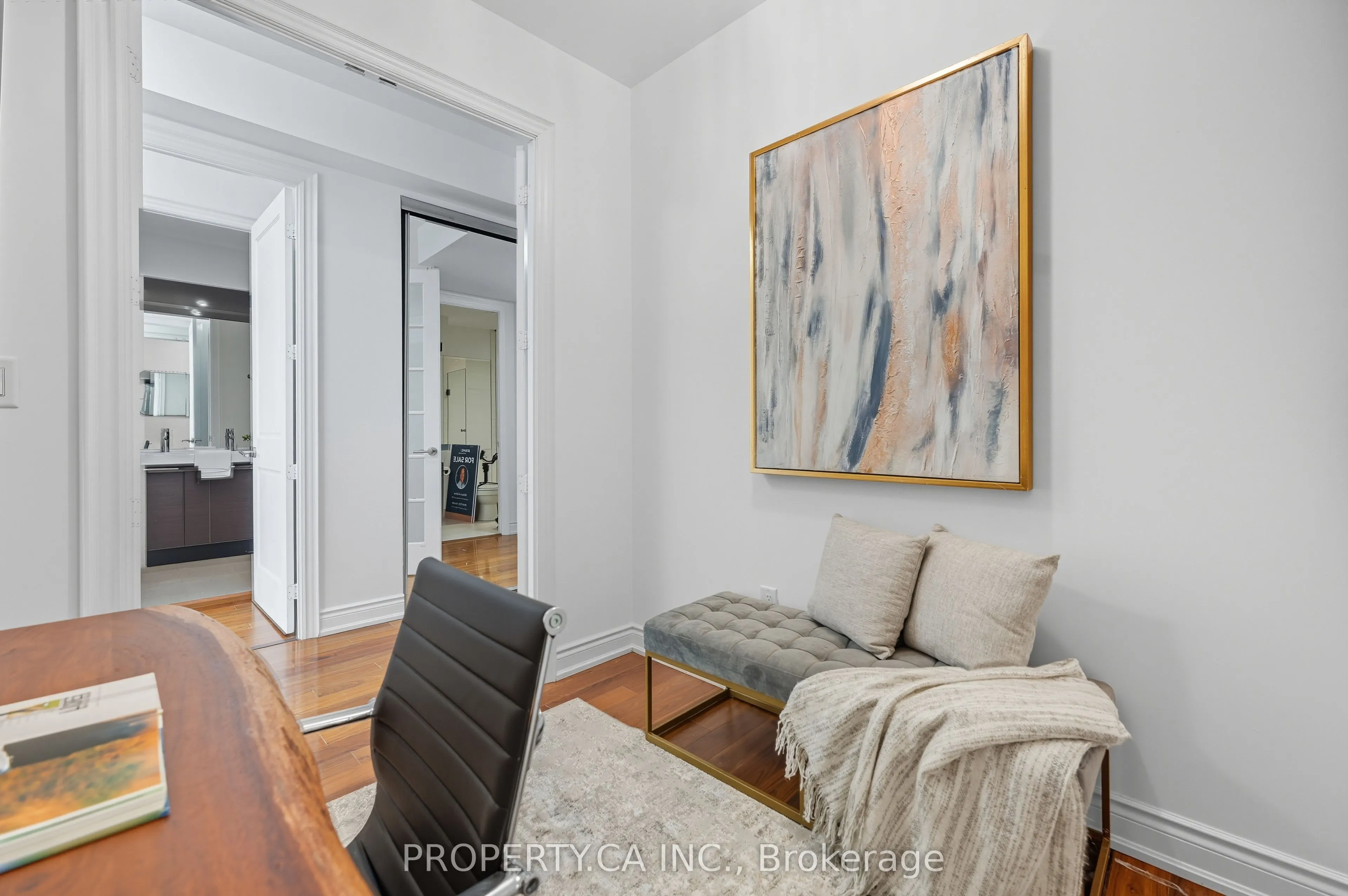 388 Yonge Street, #6302