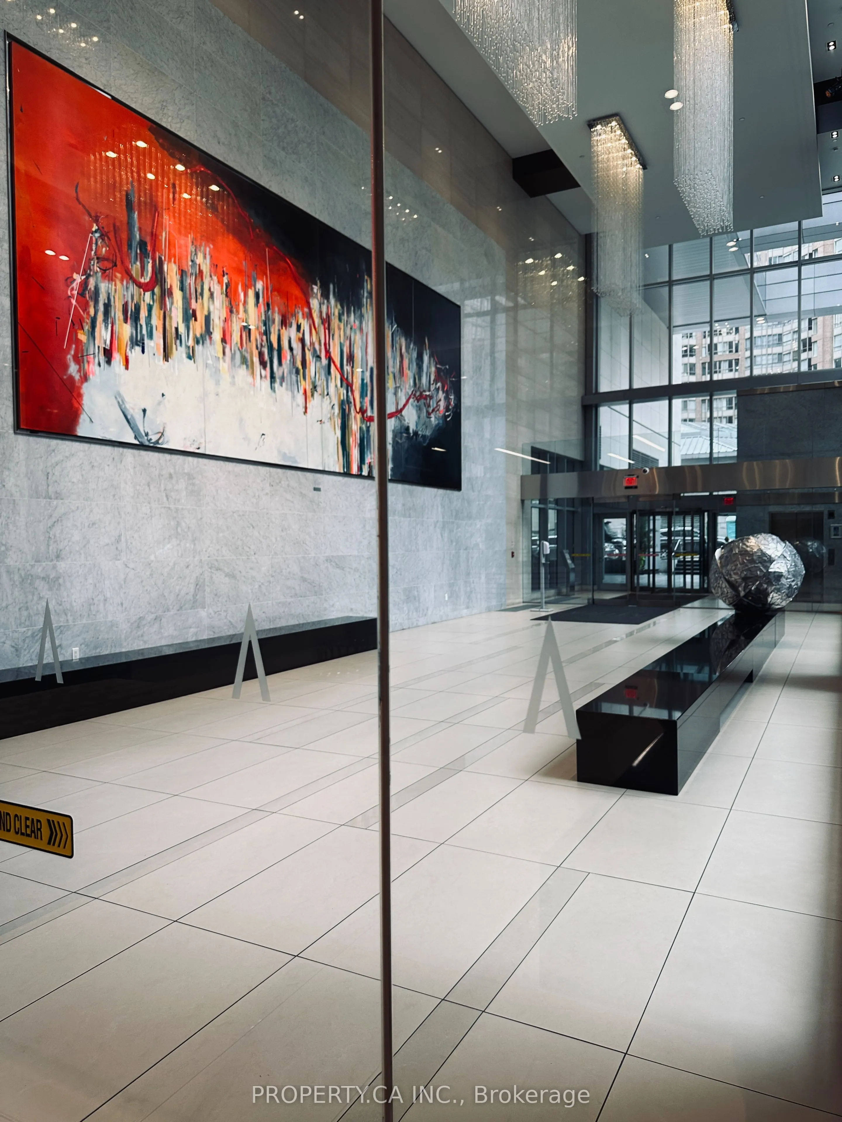 388 Yonge Street, #6302