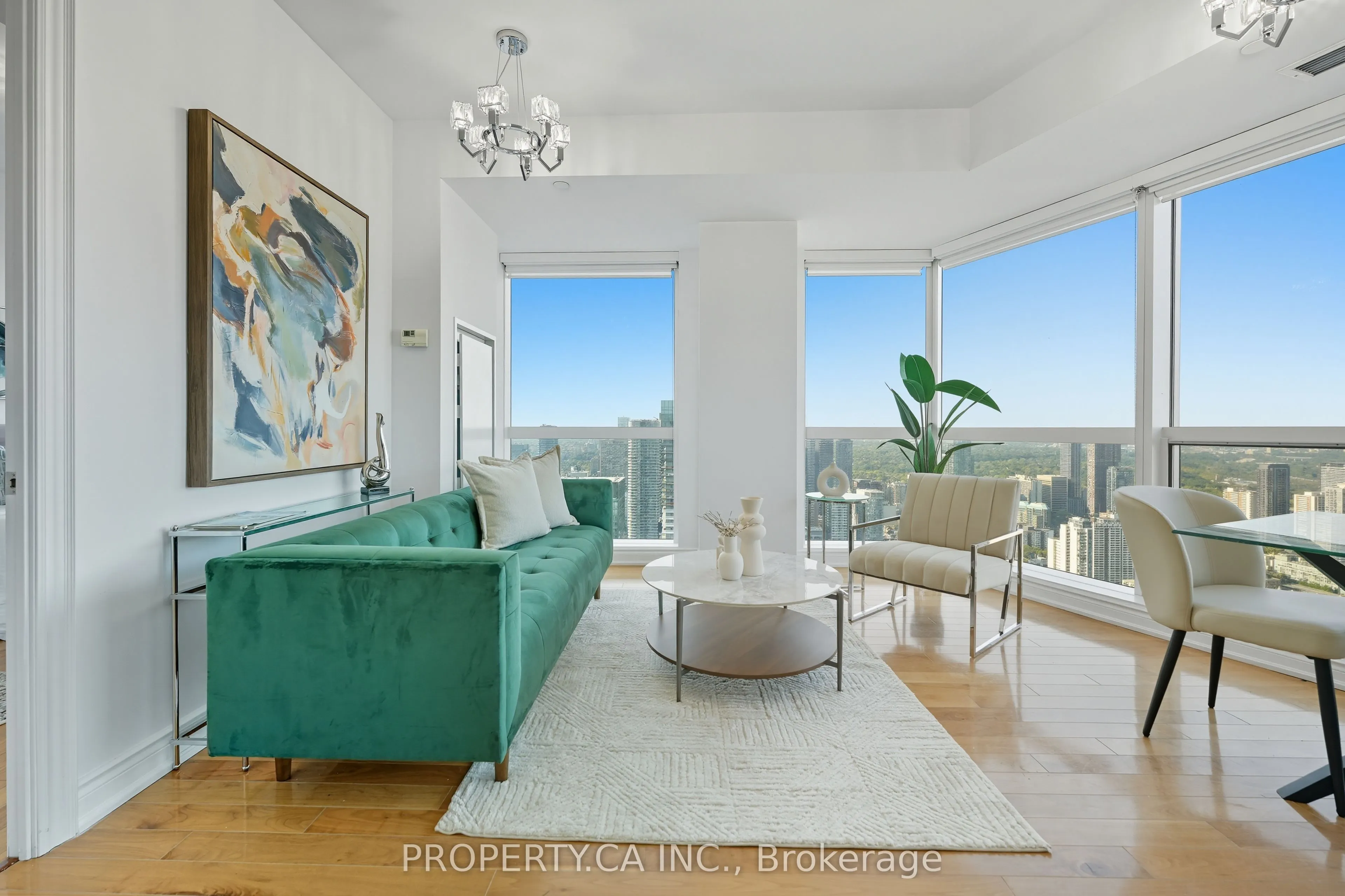 388 Yonge Street, #6302