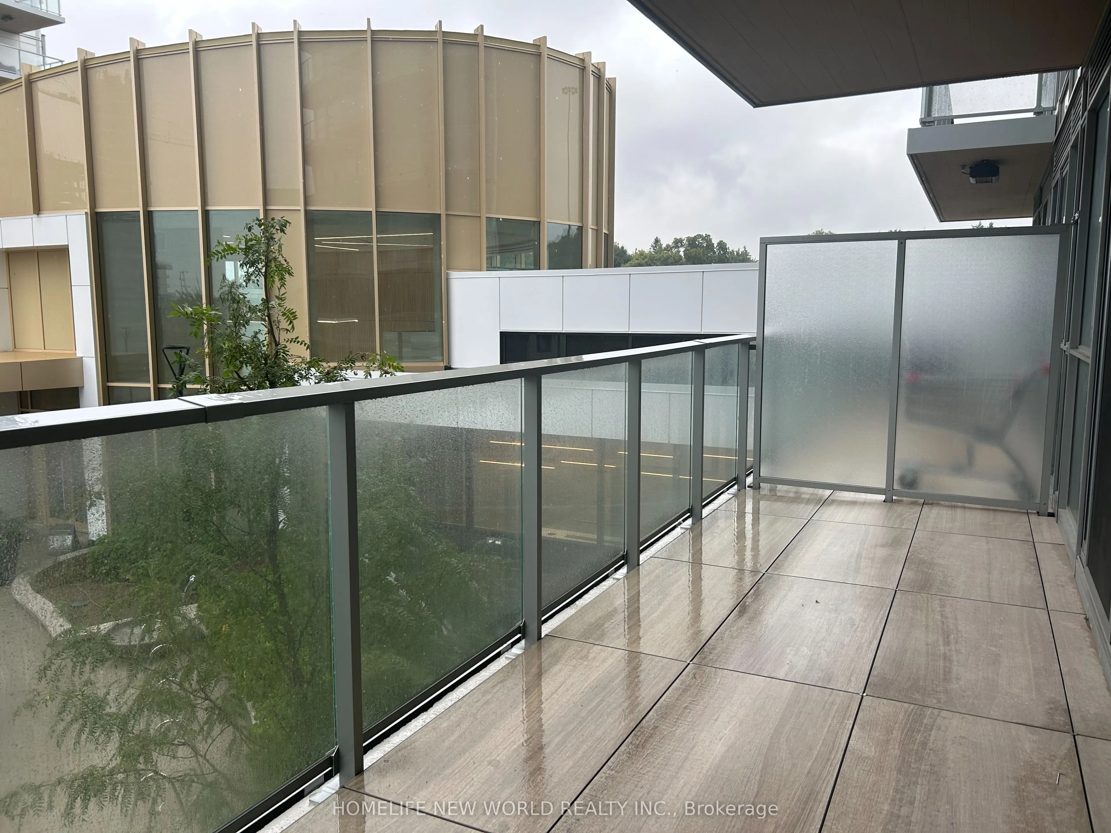 25 Mcmahon Drive, #201