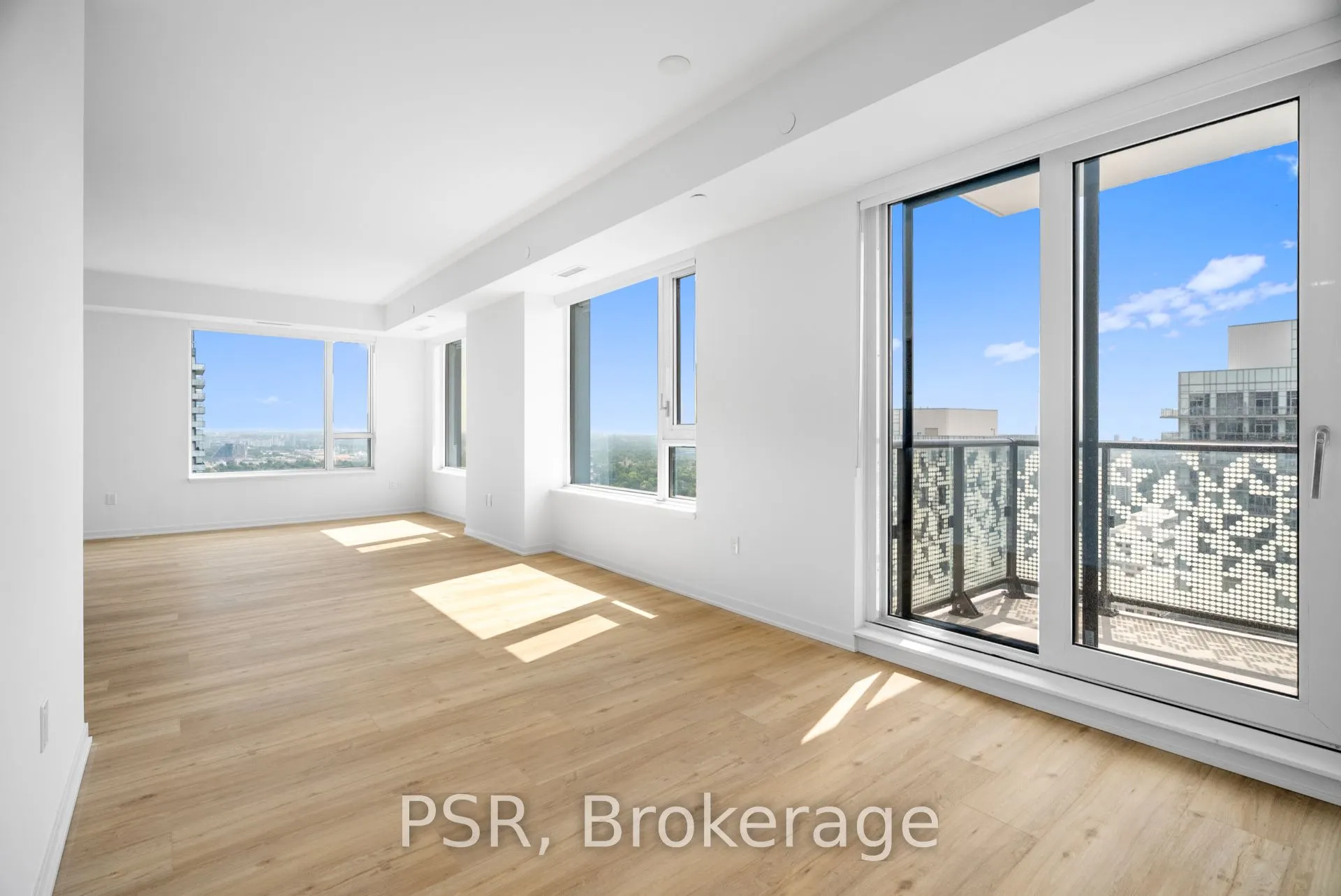 101 Roehampton Avenue, #3608