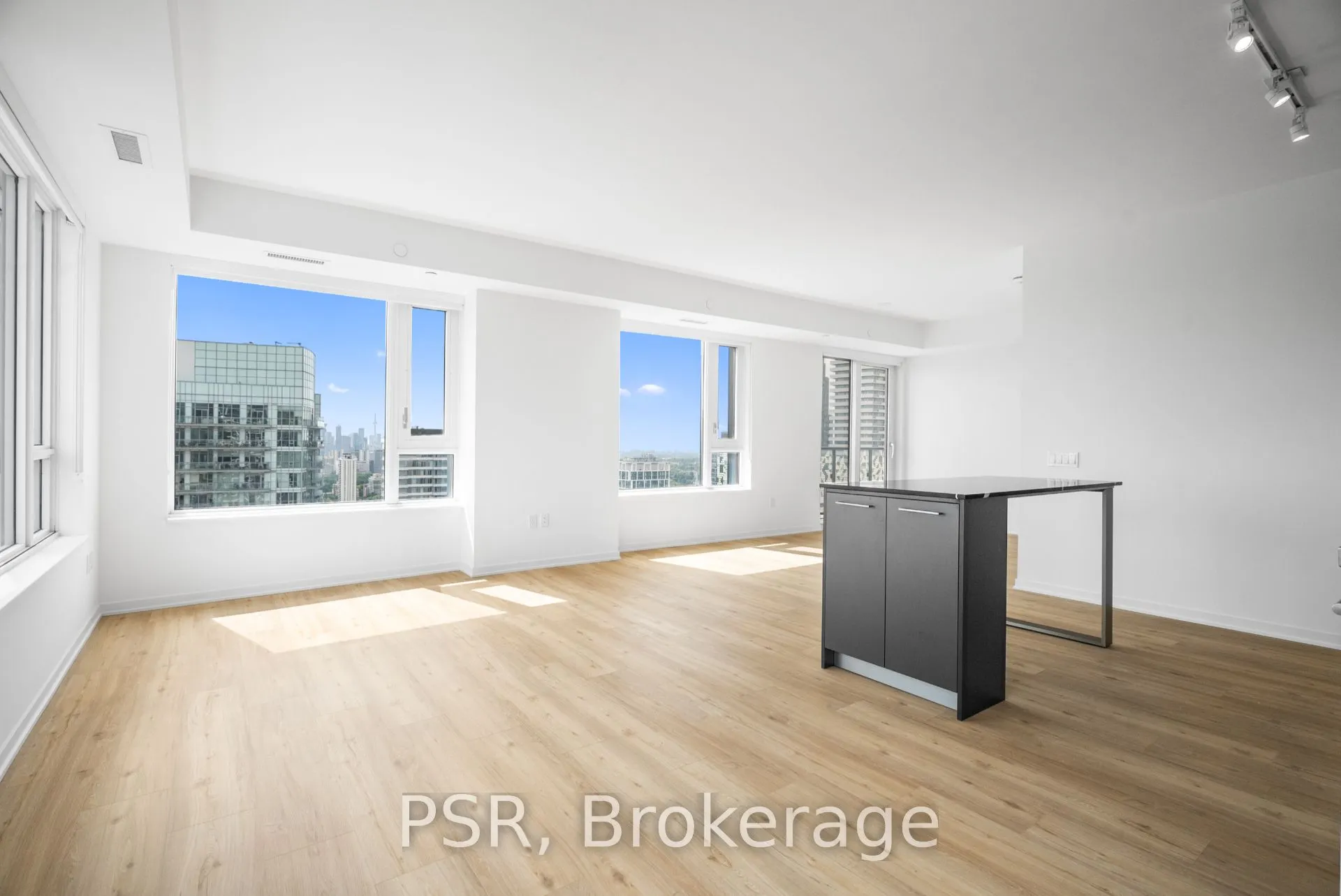 101 Roehampton Avenue, #3608