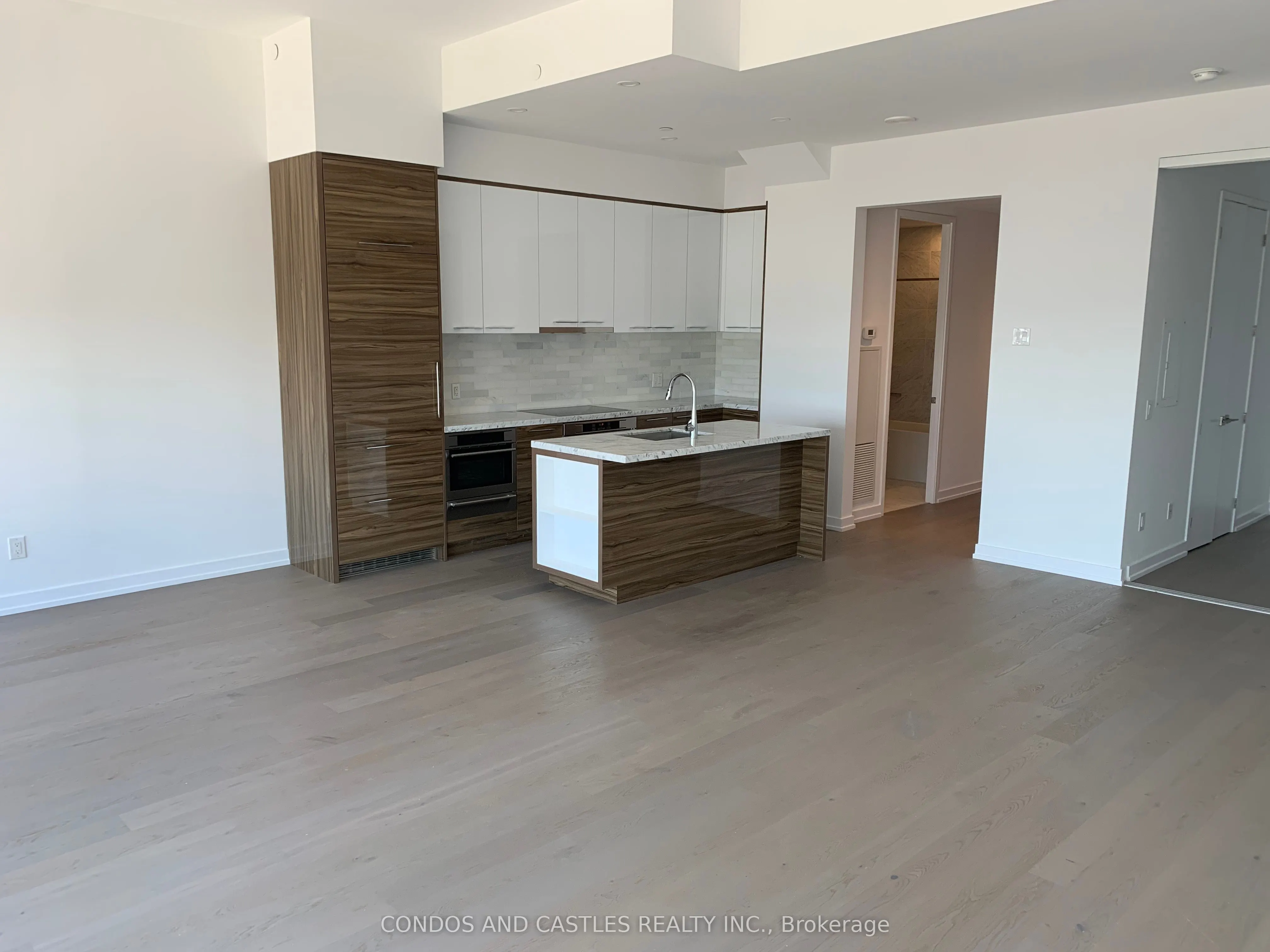 488 University Avenue, #5503
