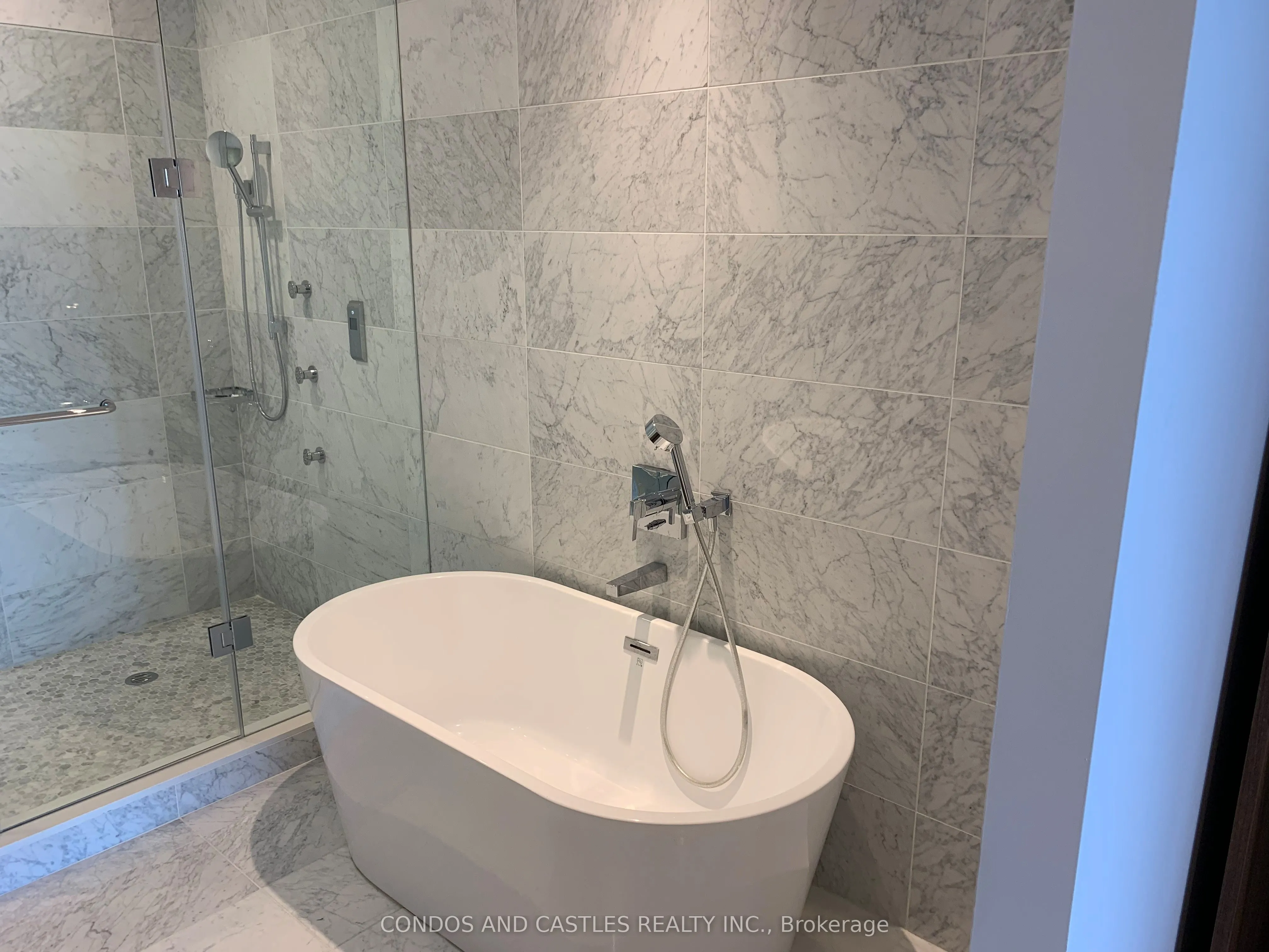 488 University Avenue, #5503