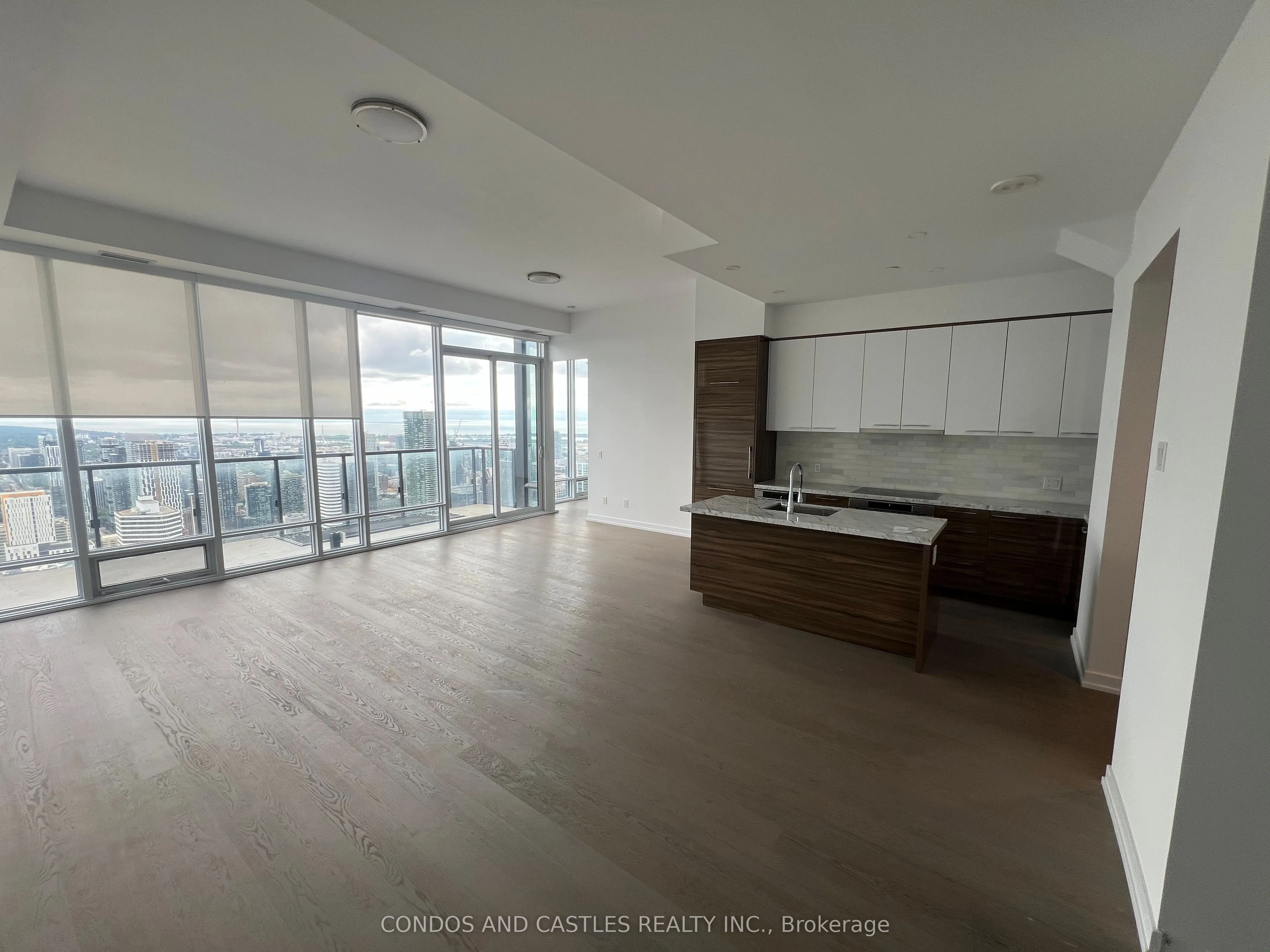 488 University Avenue, #5503