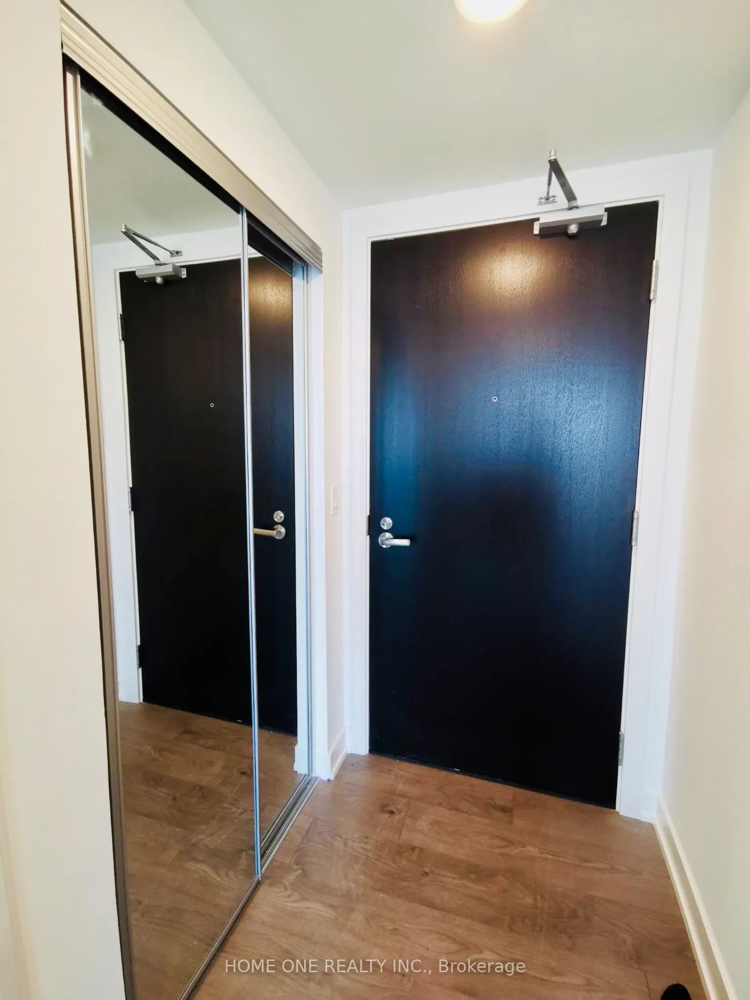 18 Maitland Terrace, #1805