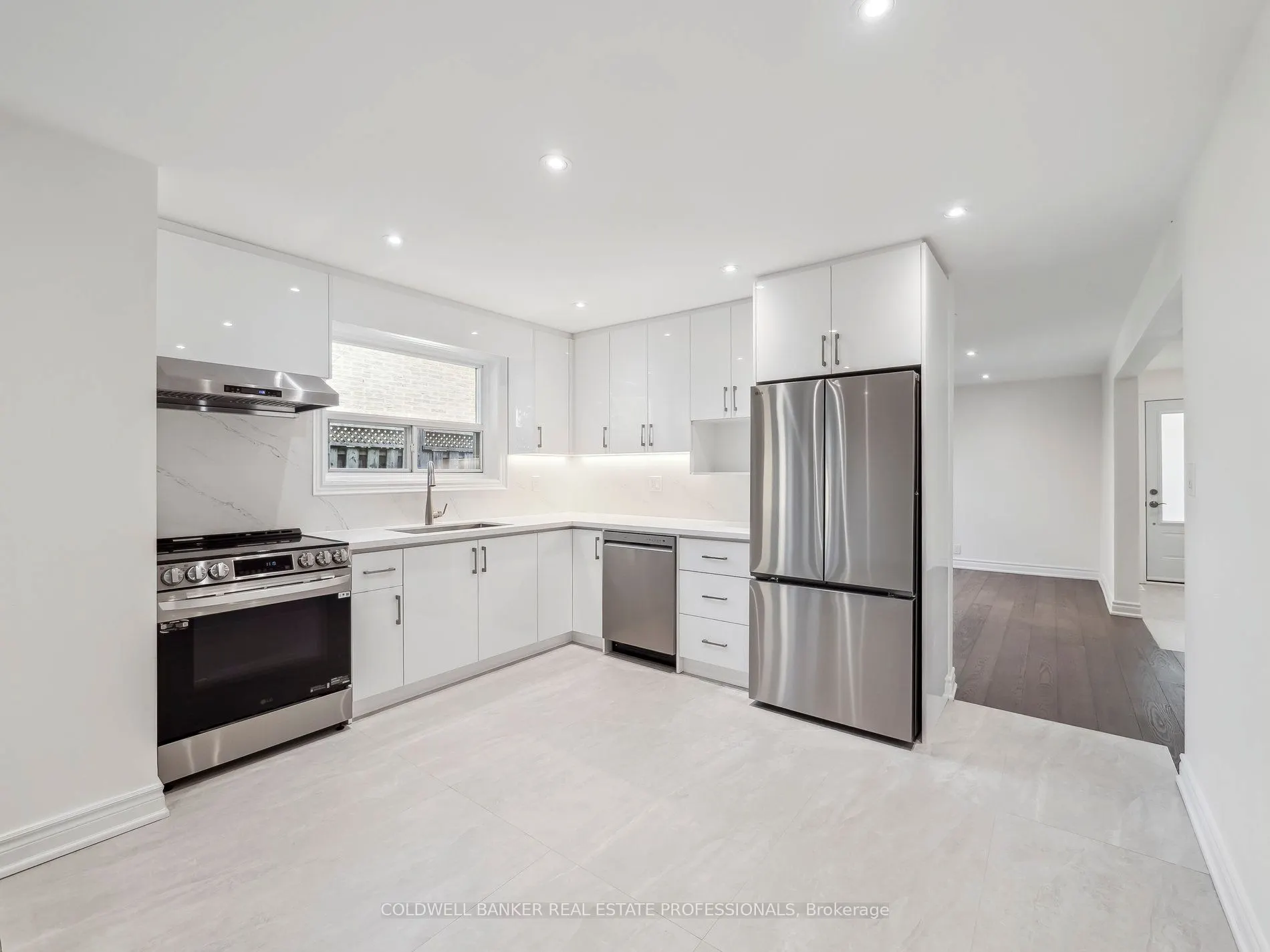 2 Kempsell Crescent