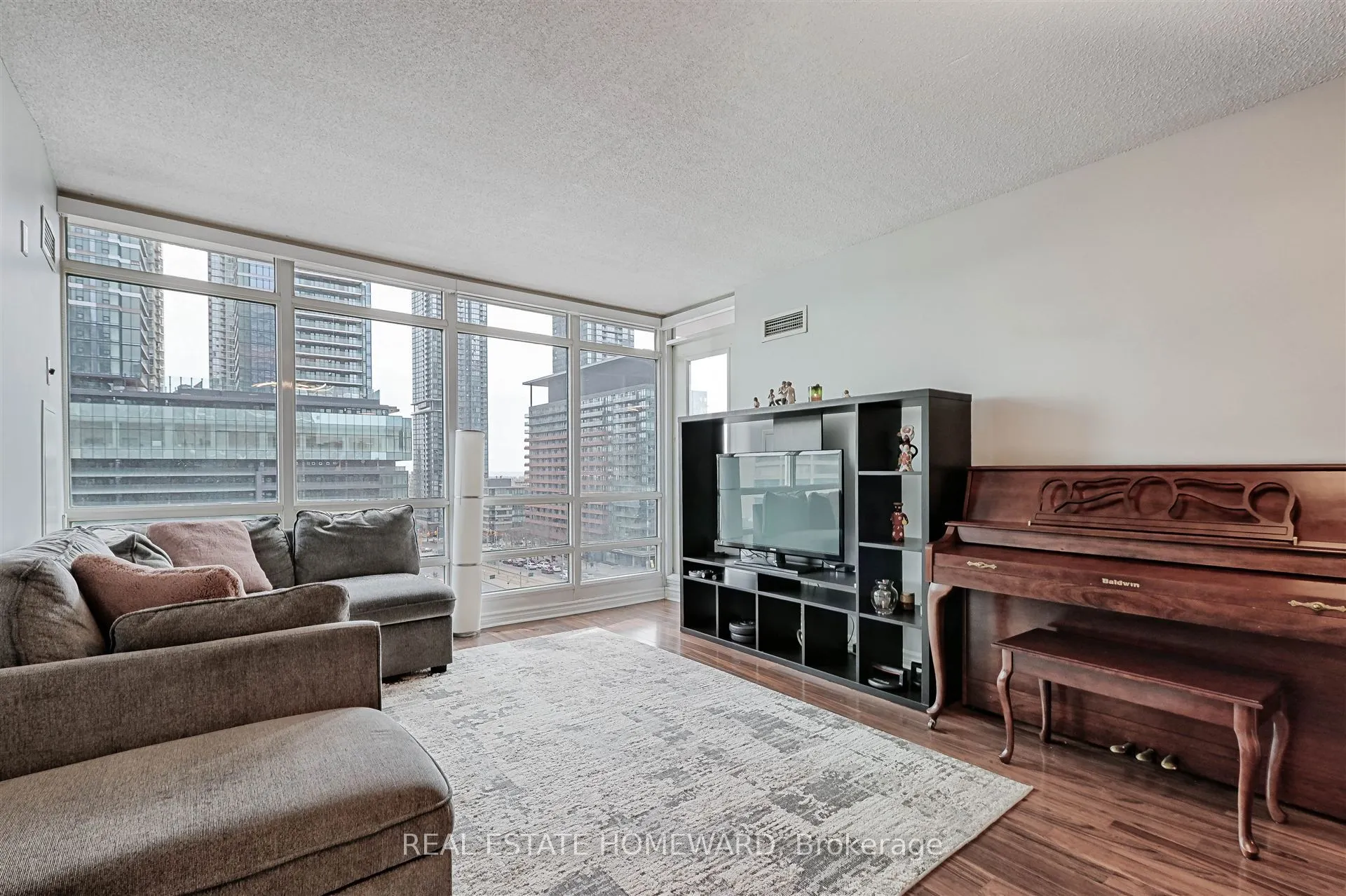 397 Front Street W, #1211