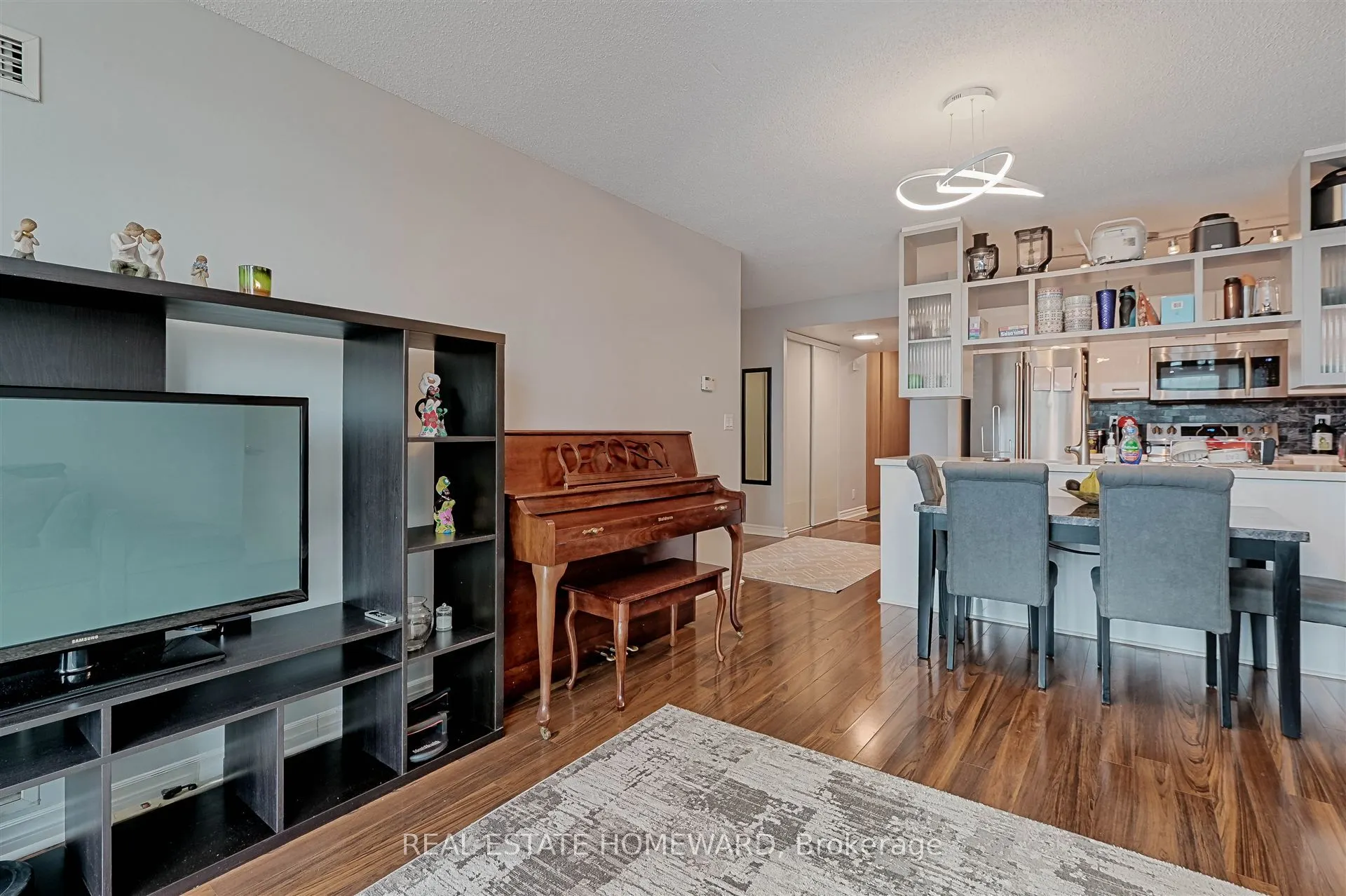 397 Front Street W, #1211