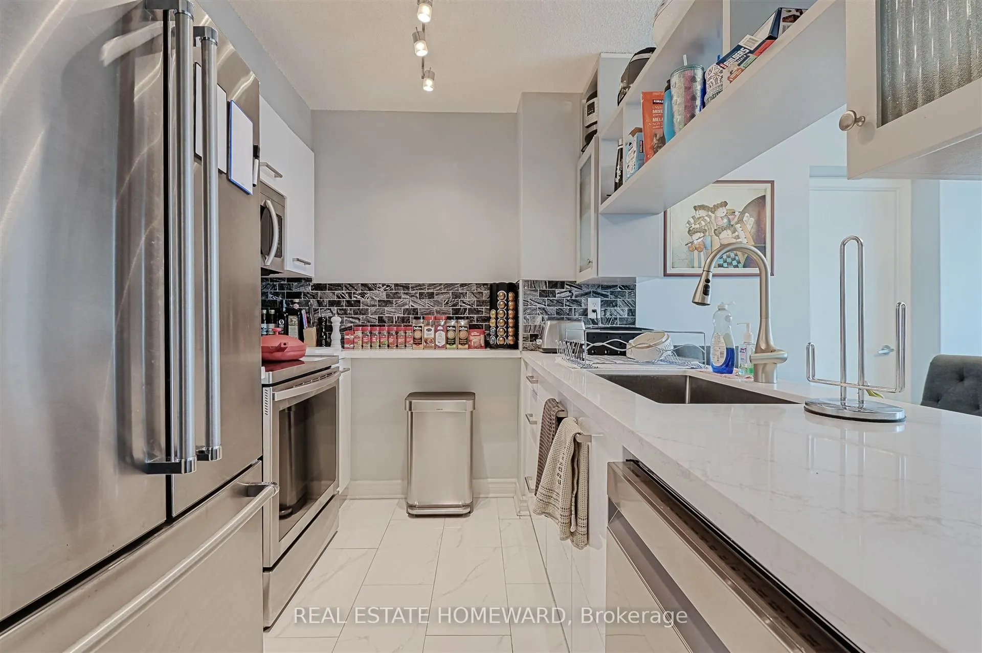 397 Front Street W, #1211
