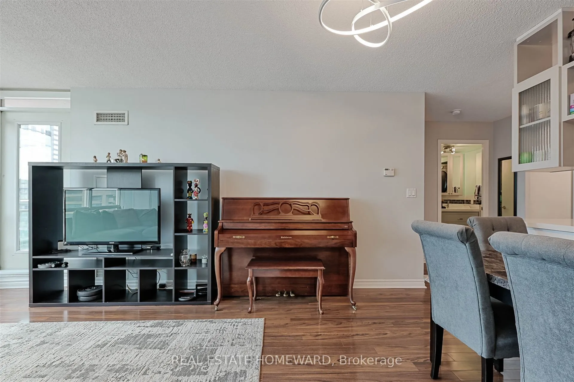397 Front Street W, #1211