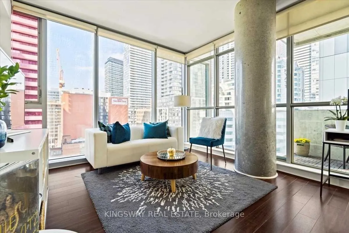 375 King Street W, #1107