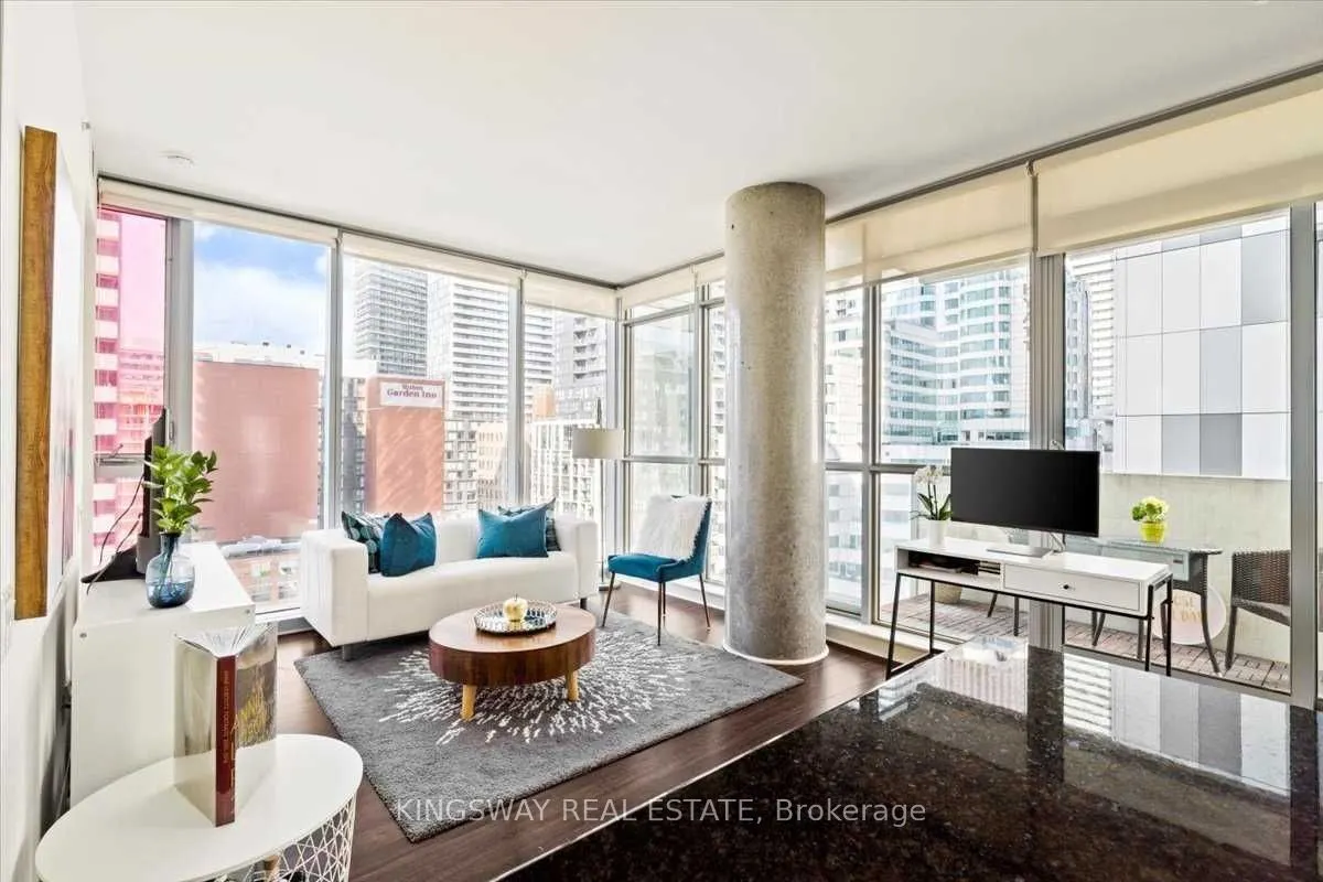 375 King Street W, #1107