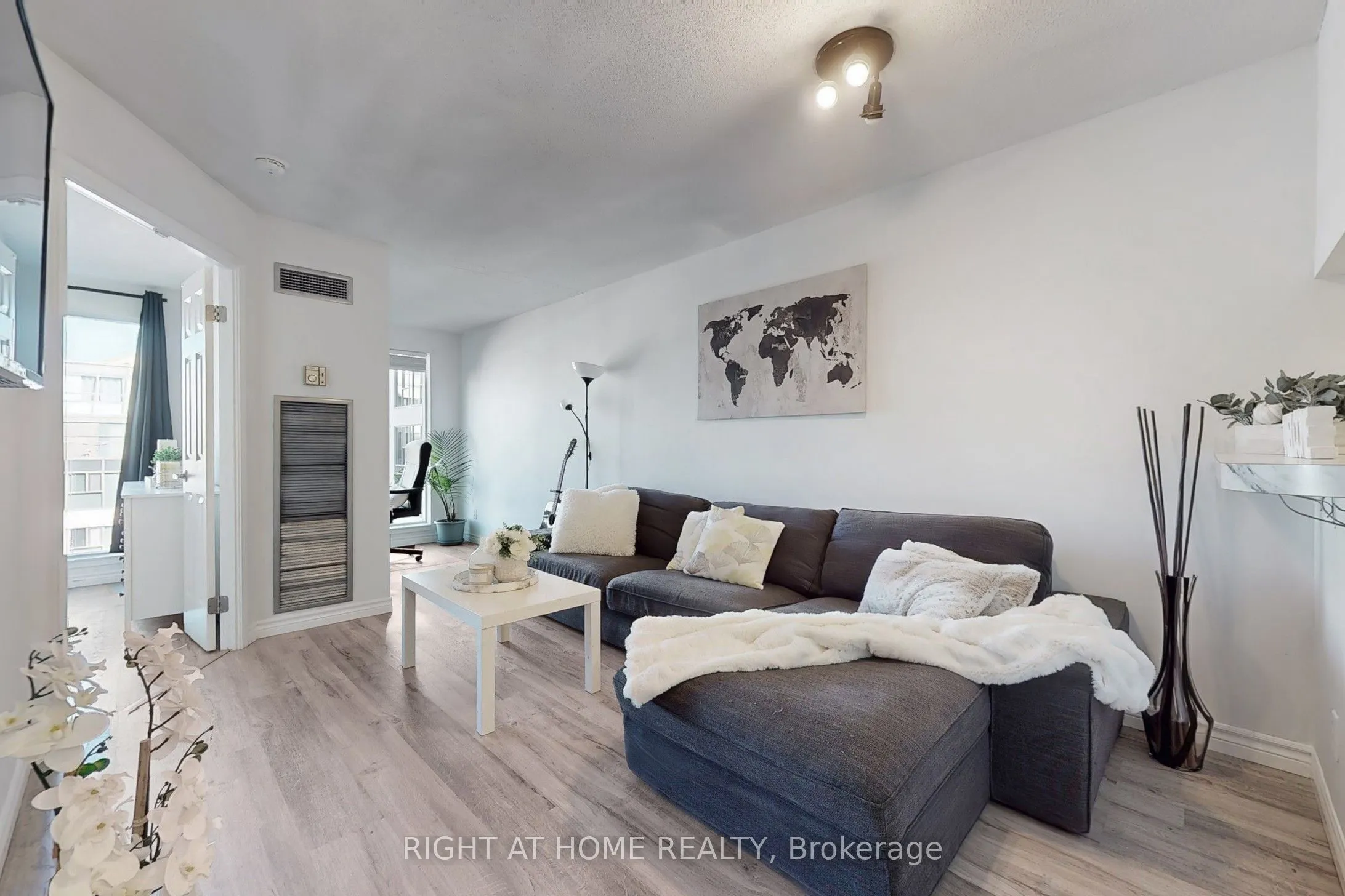222 The Esplanade Avenue, #705