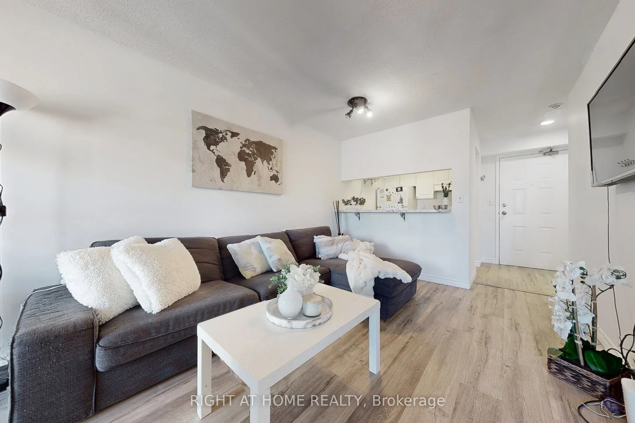 222 The Esplanade Avenue, #705