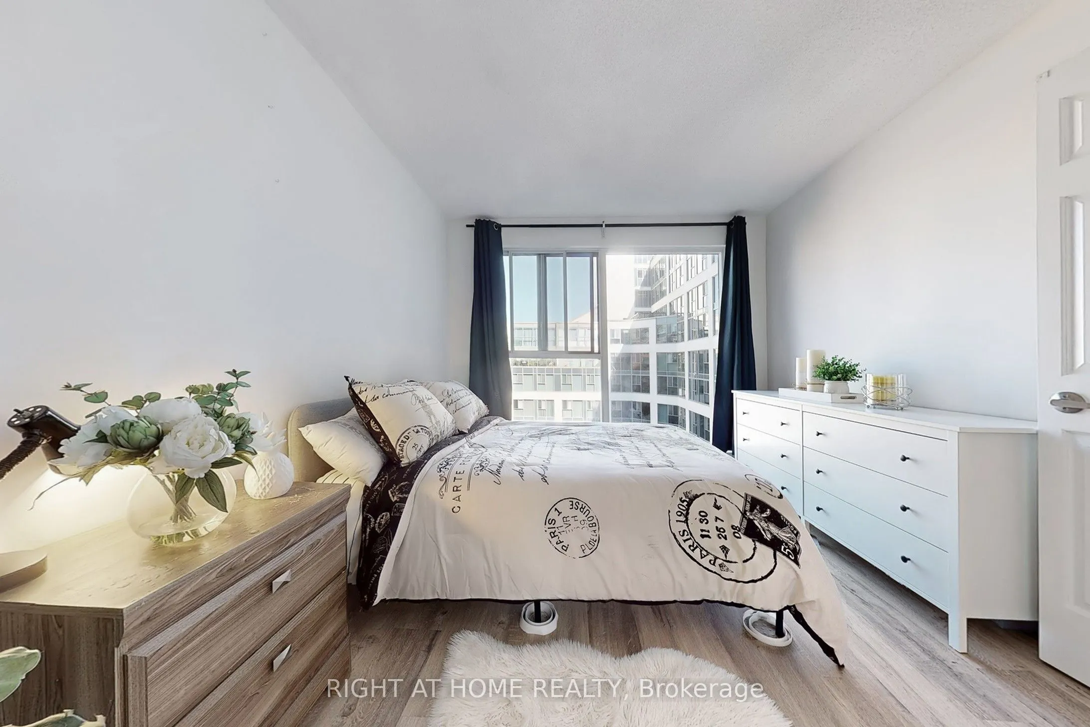222 The Esplanade Avenue, #705