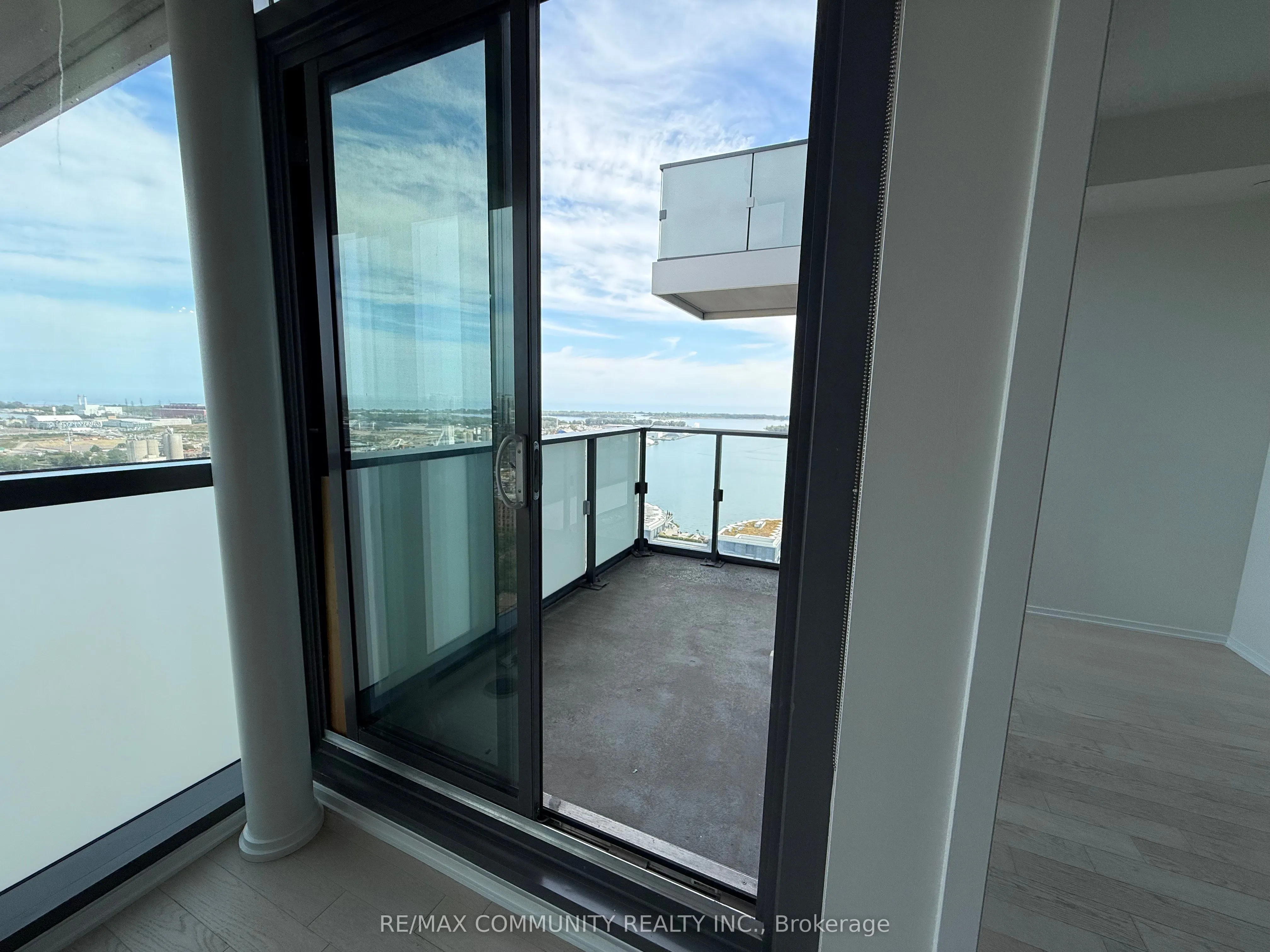 16 Bonnycastle Street, #2905