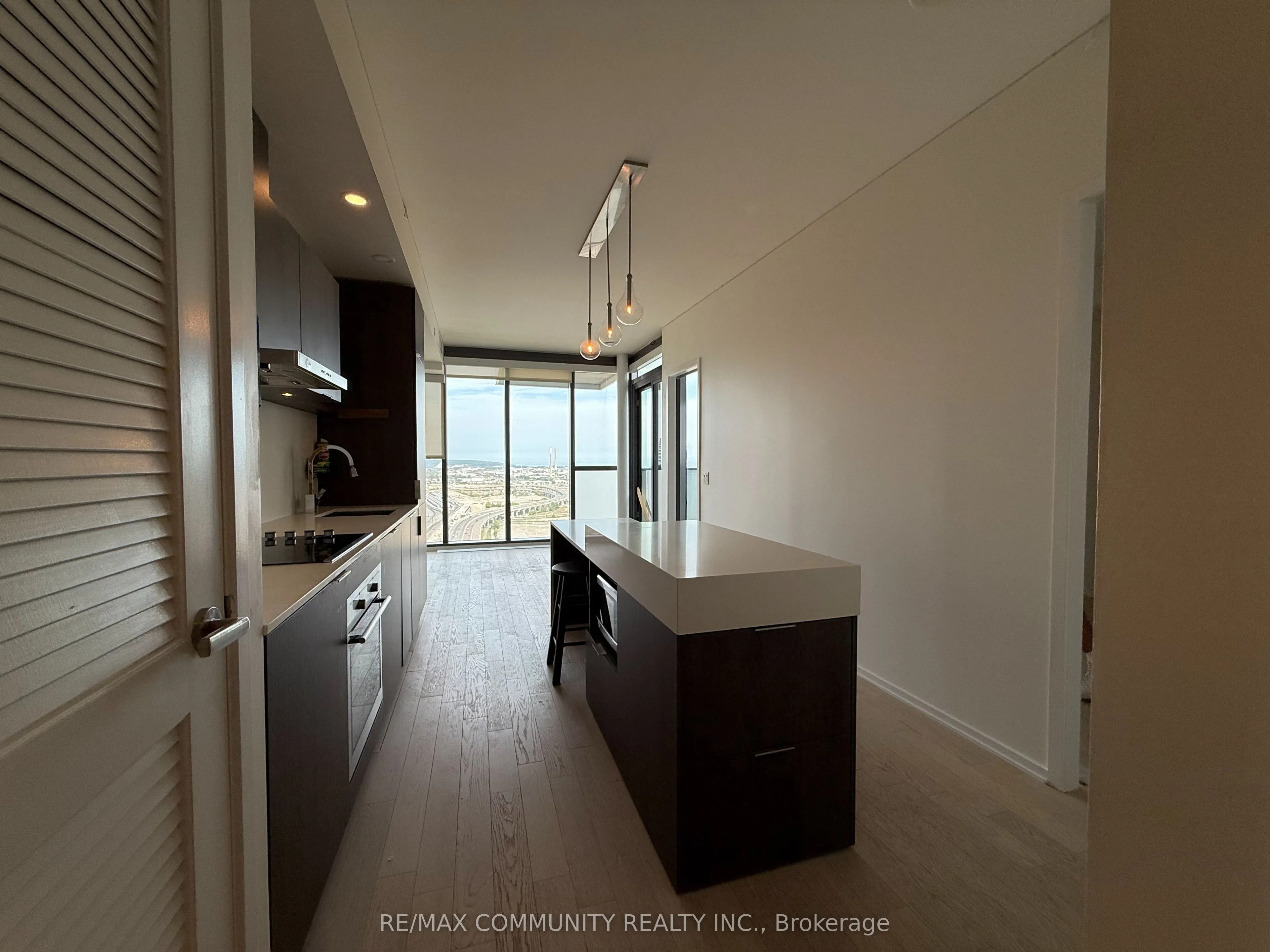 16 Bonnycastle Street, #2905