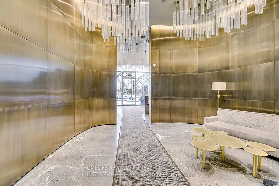 200 Bloor Street W, #701