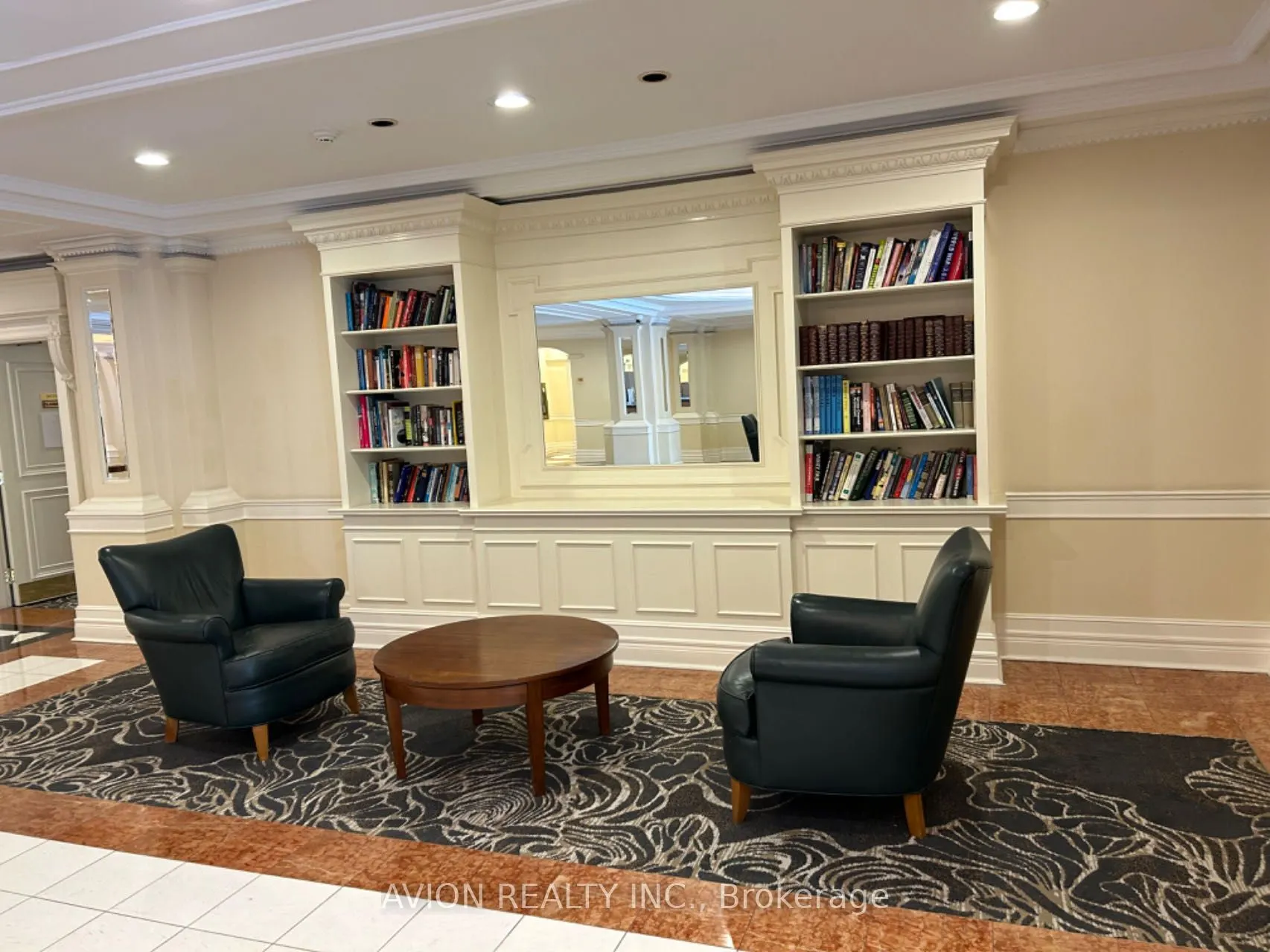 887 Bay Street, #1108
