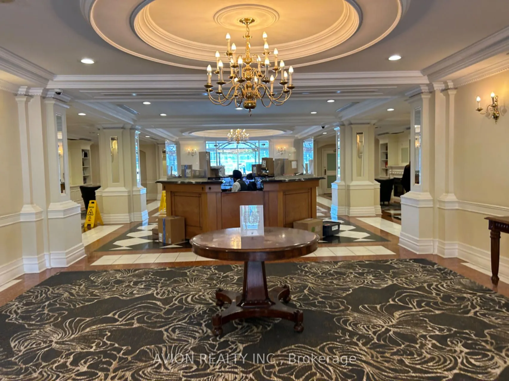 887 Bay Street, #1108